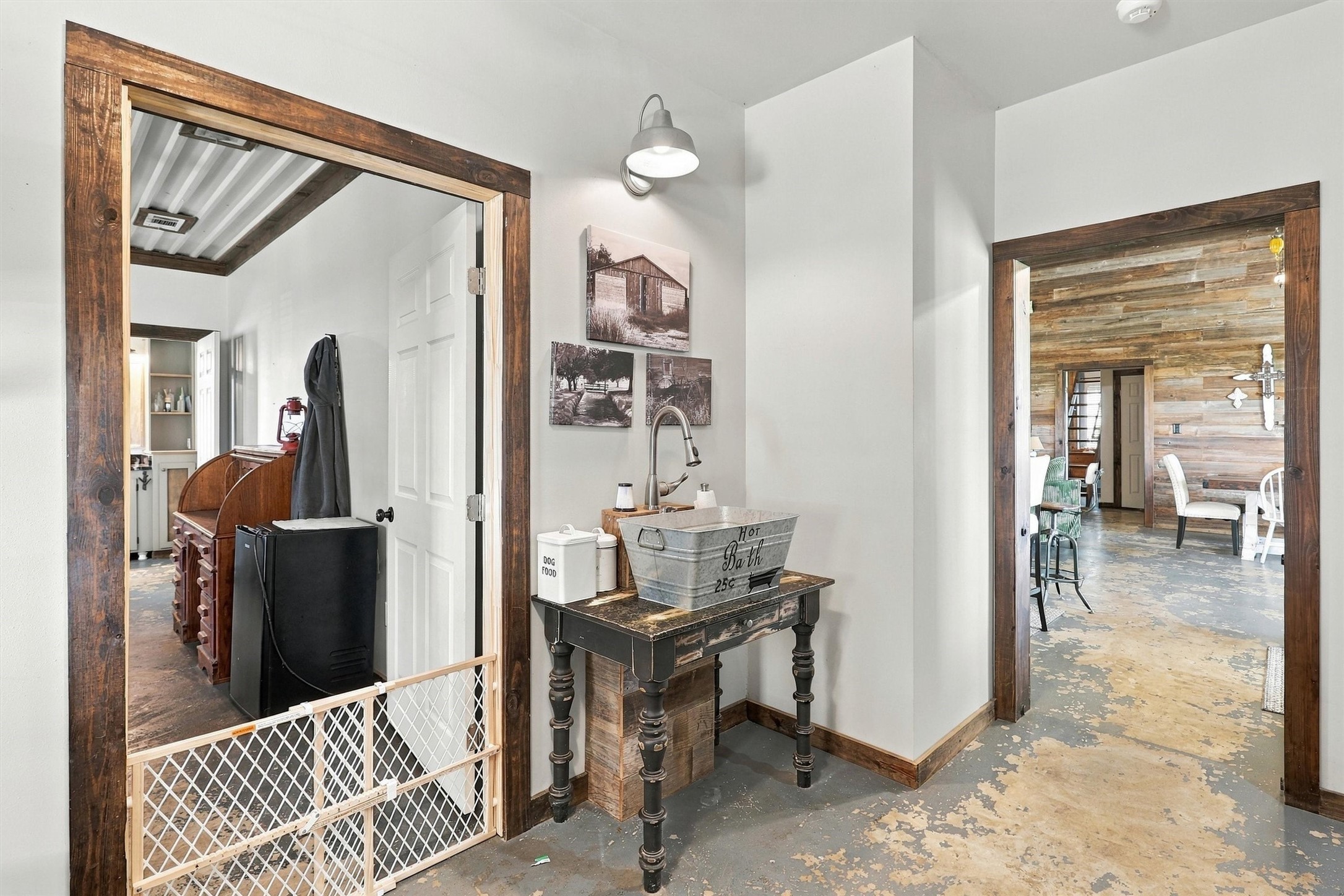 1792 Stockold Road Property Photo 27
