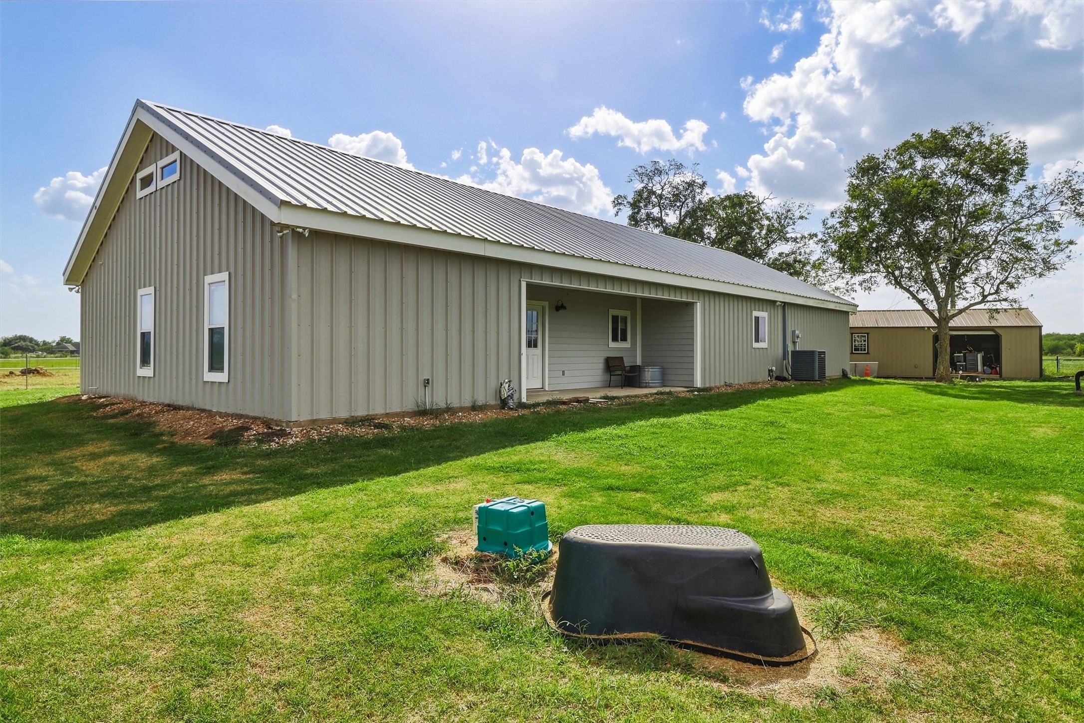 1792 Stockold Road Property Photo 33