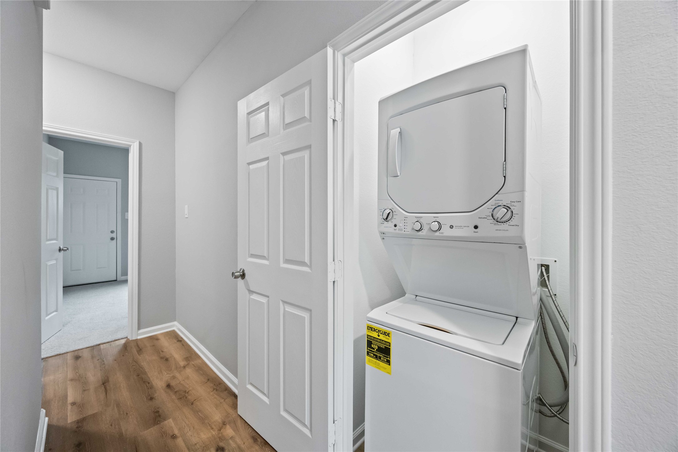 4507 White Rock Street B Property Photo 12