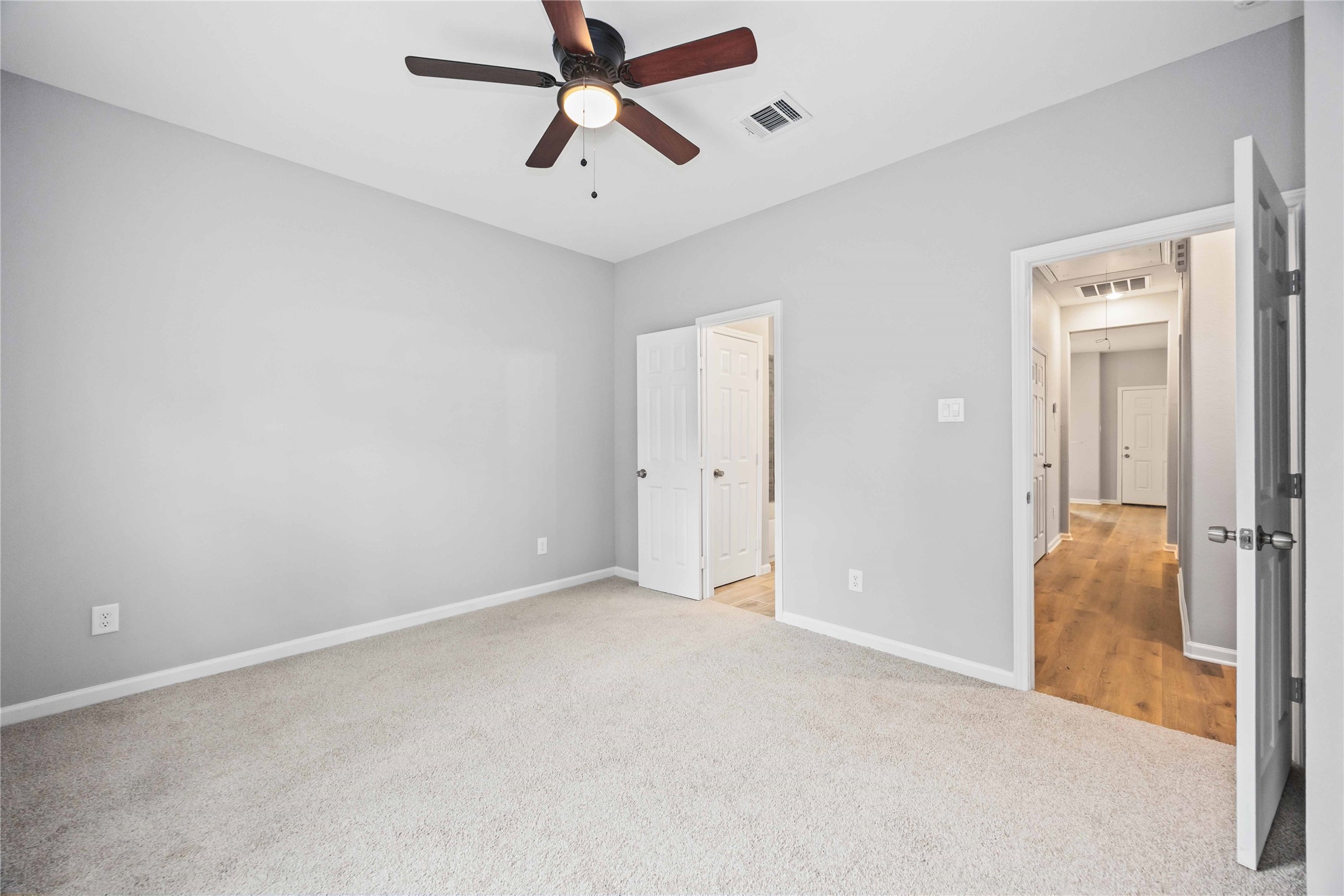 4507 White Rock Street B Property Photo 20