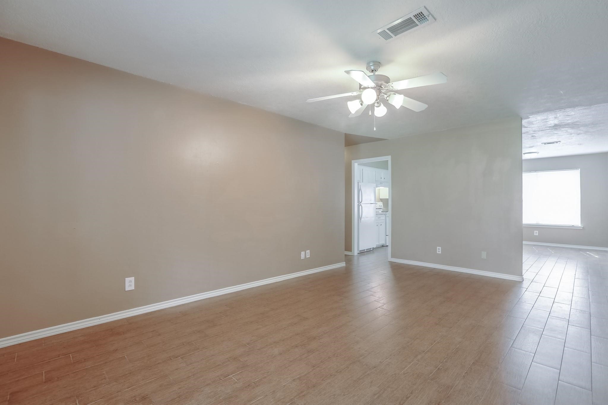 1013 Mccall Avenue Property Photo 4