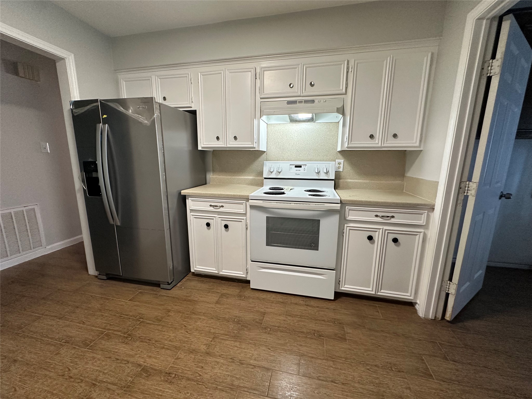 1013 Mccall Avenue Property Photo 8