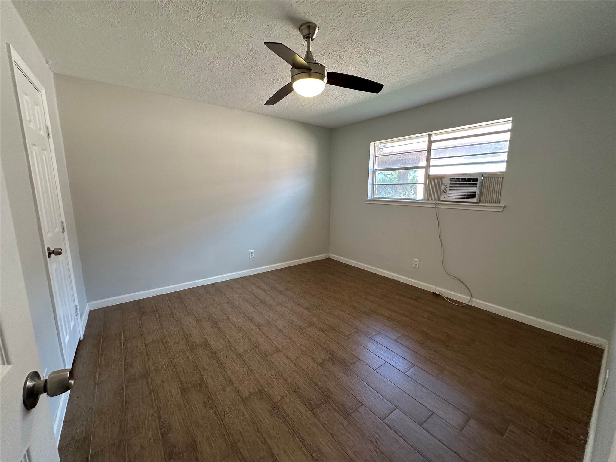 1013 Mccall Avenue Property Photo 15