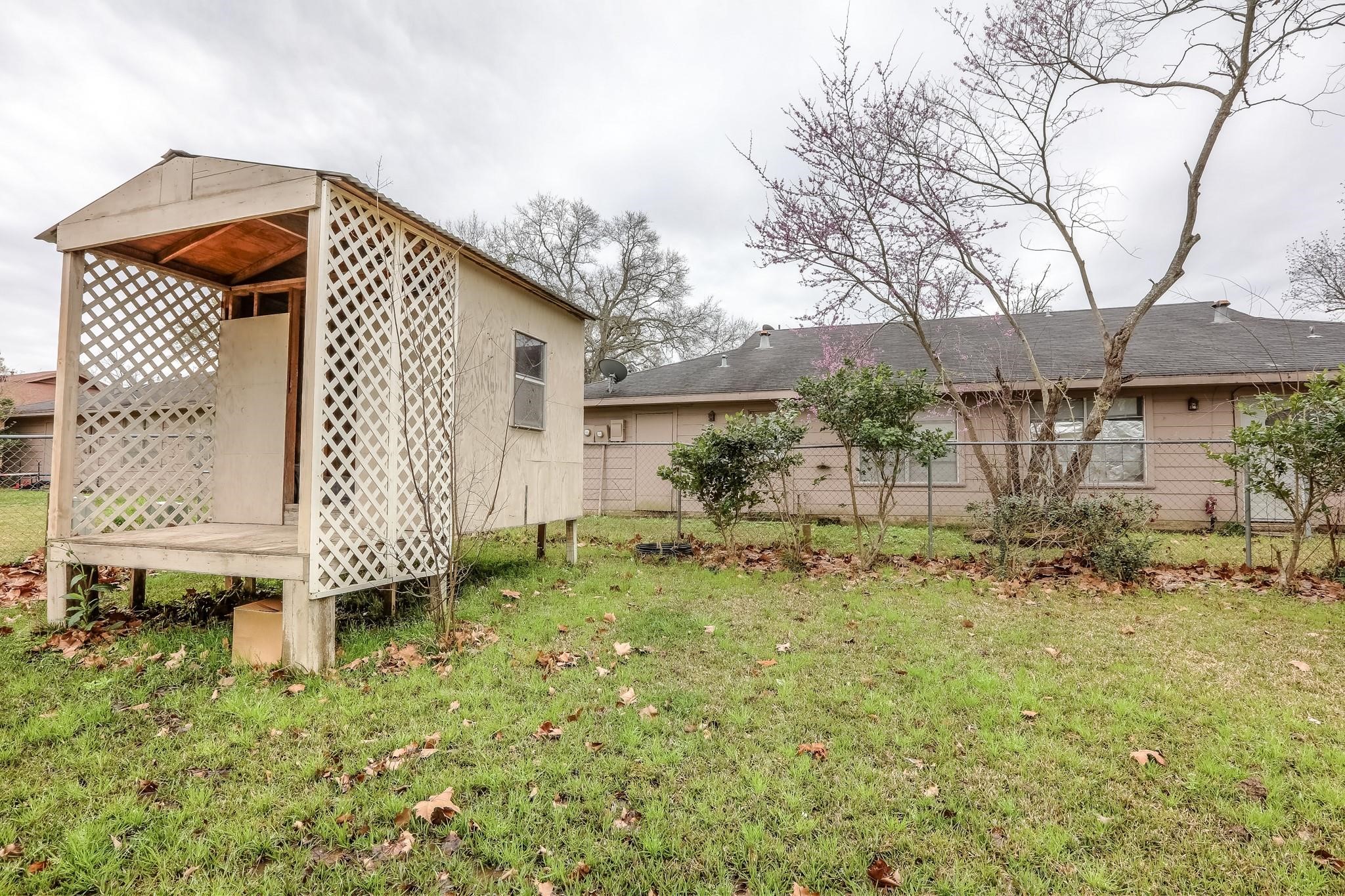1013 Mccall Avenue Property Photo 18