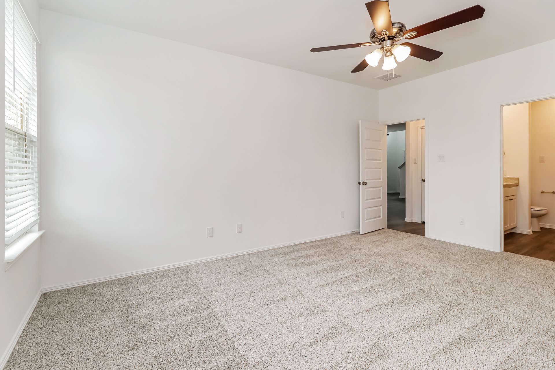 16750 Rover Lane Property Photo 10