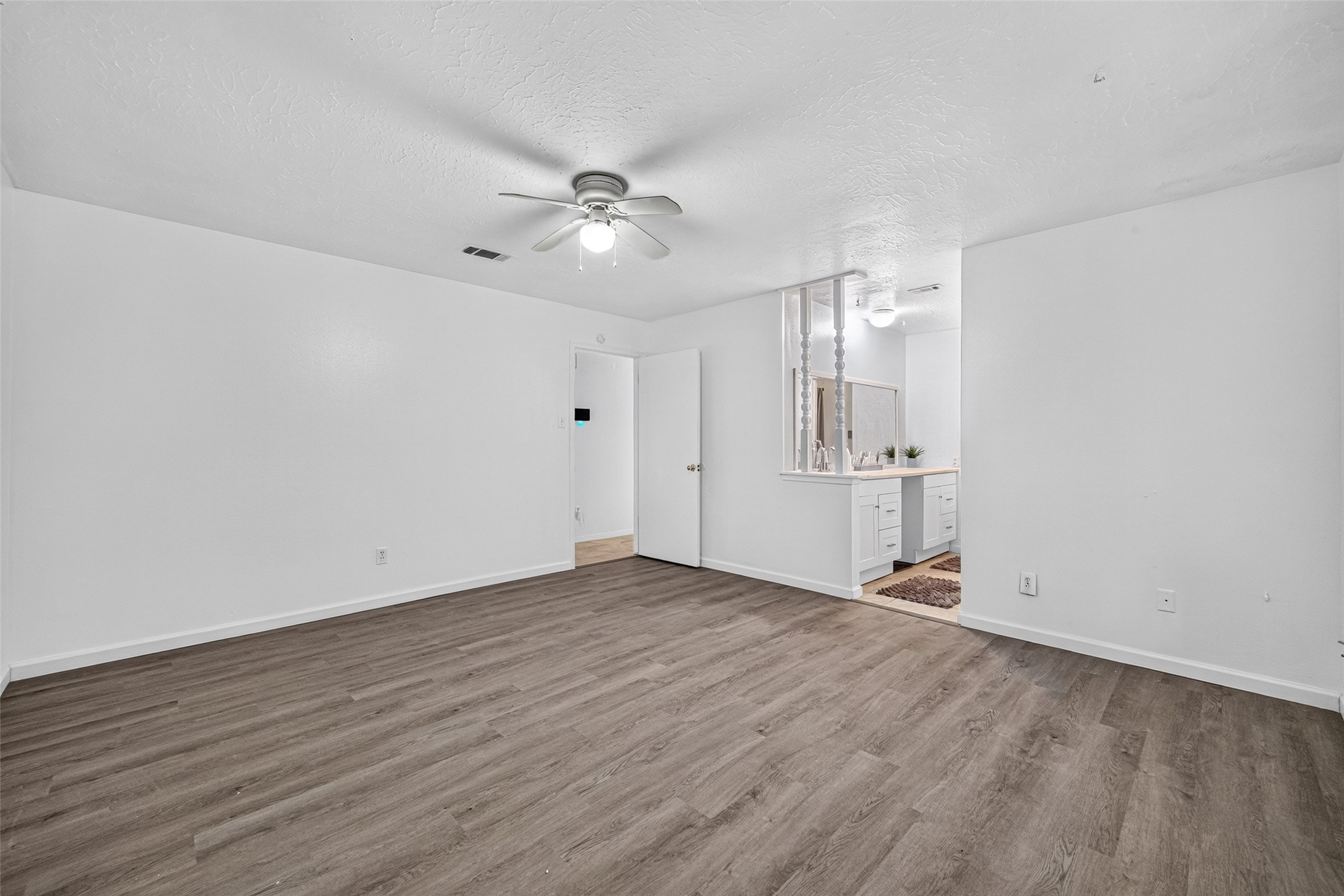 8623 Quail Hills Drive Property Photo 13