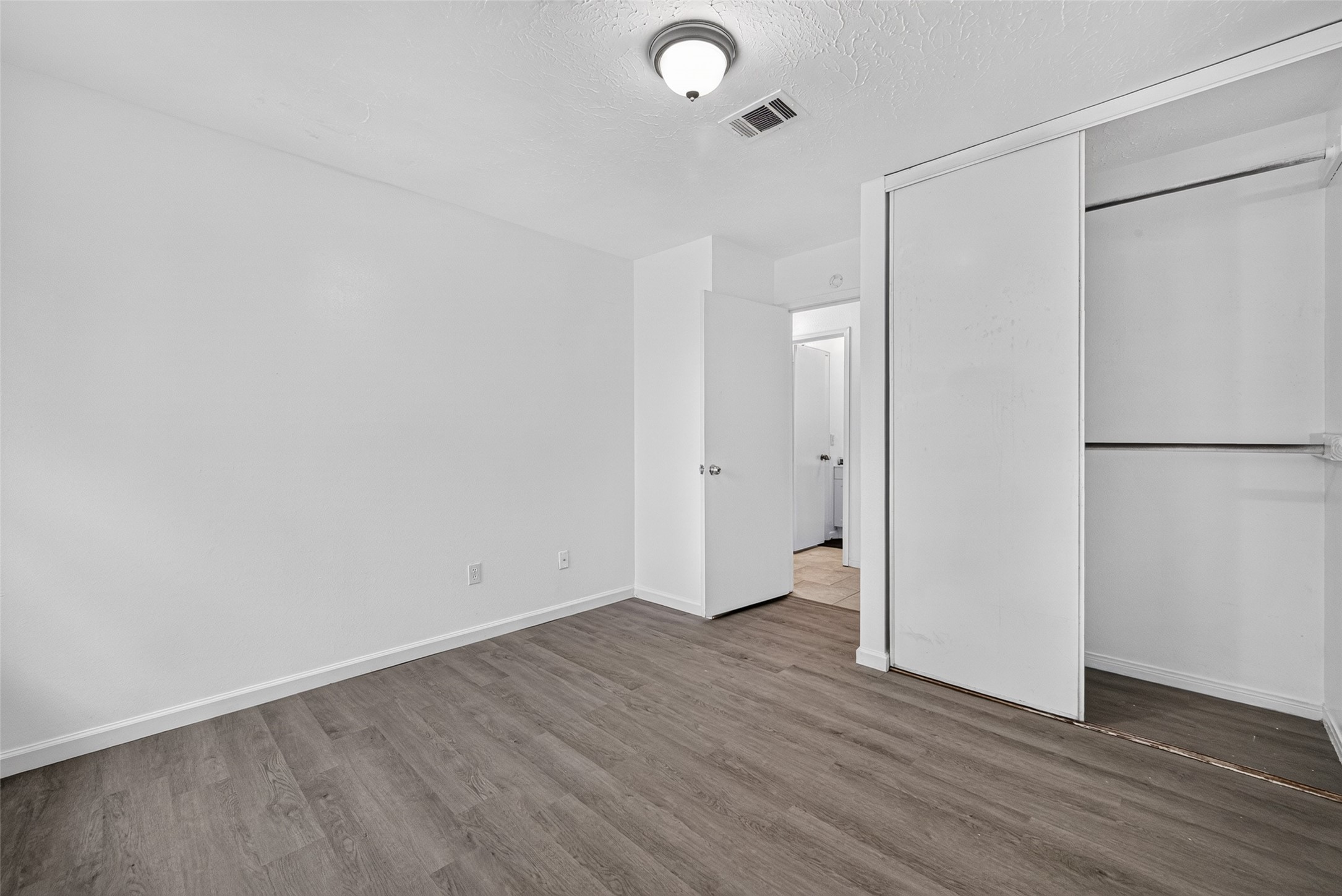 8623 Quail Hills Drive Property Photo 22