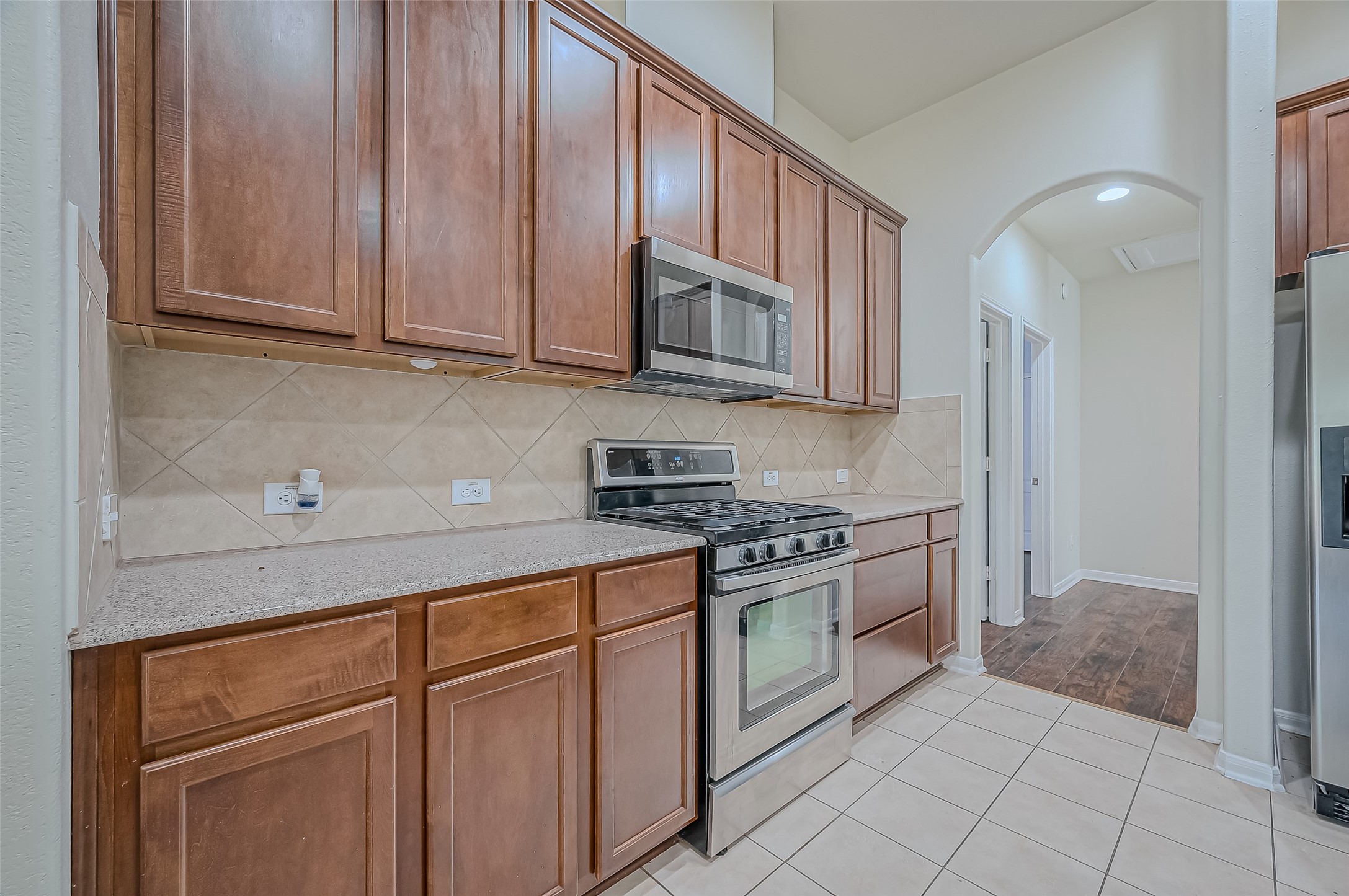 514 Heatherton Hill Drive Property Photo 27