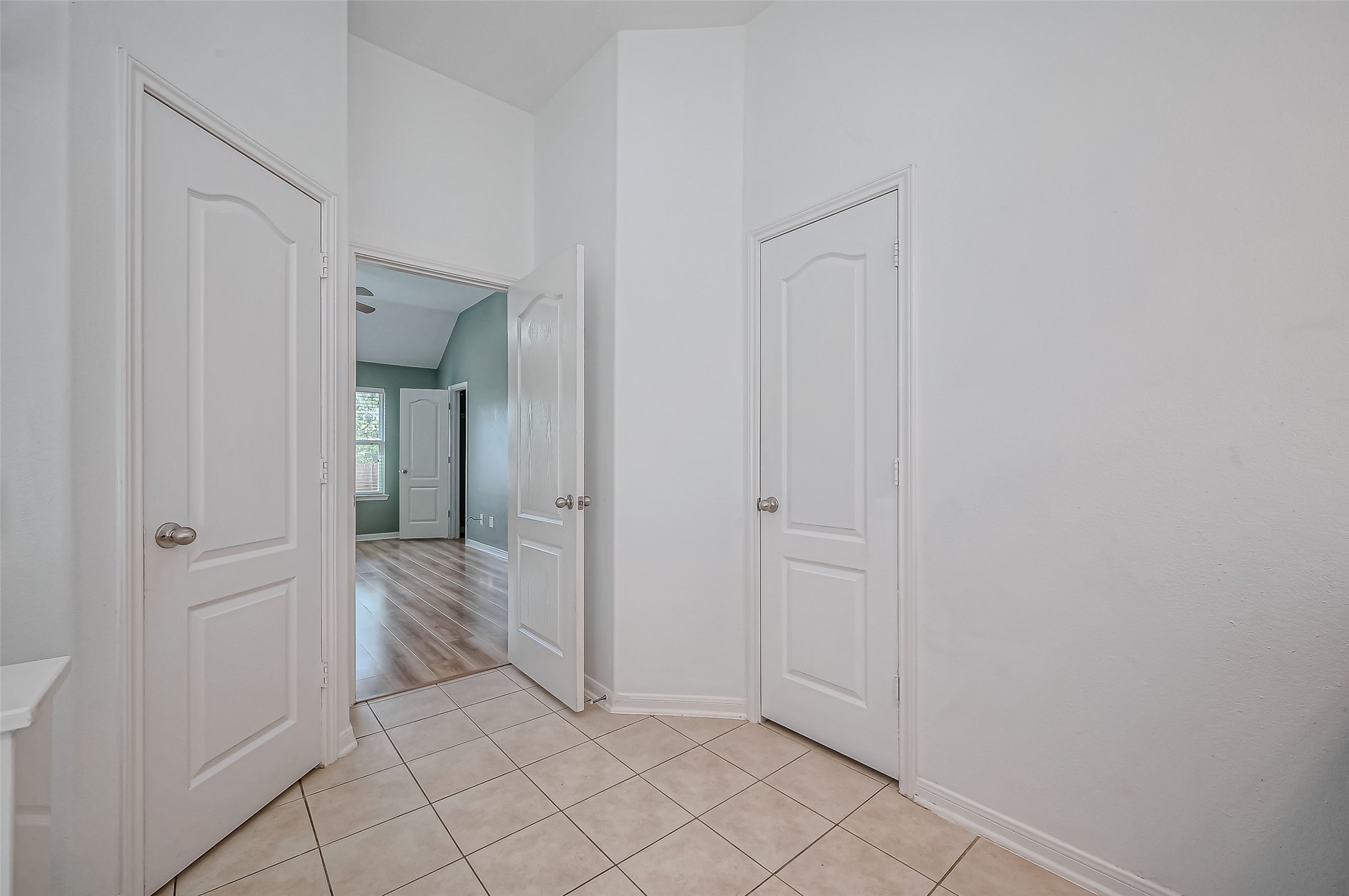 514 Heatherton Hill Drive Property Photo 46