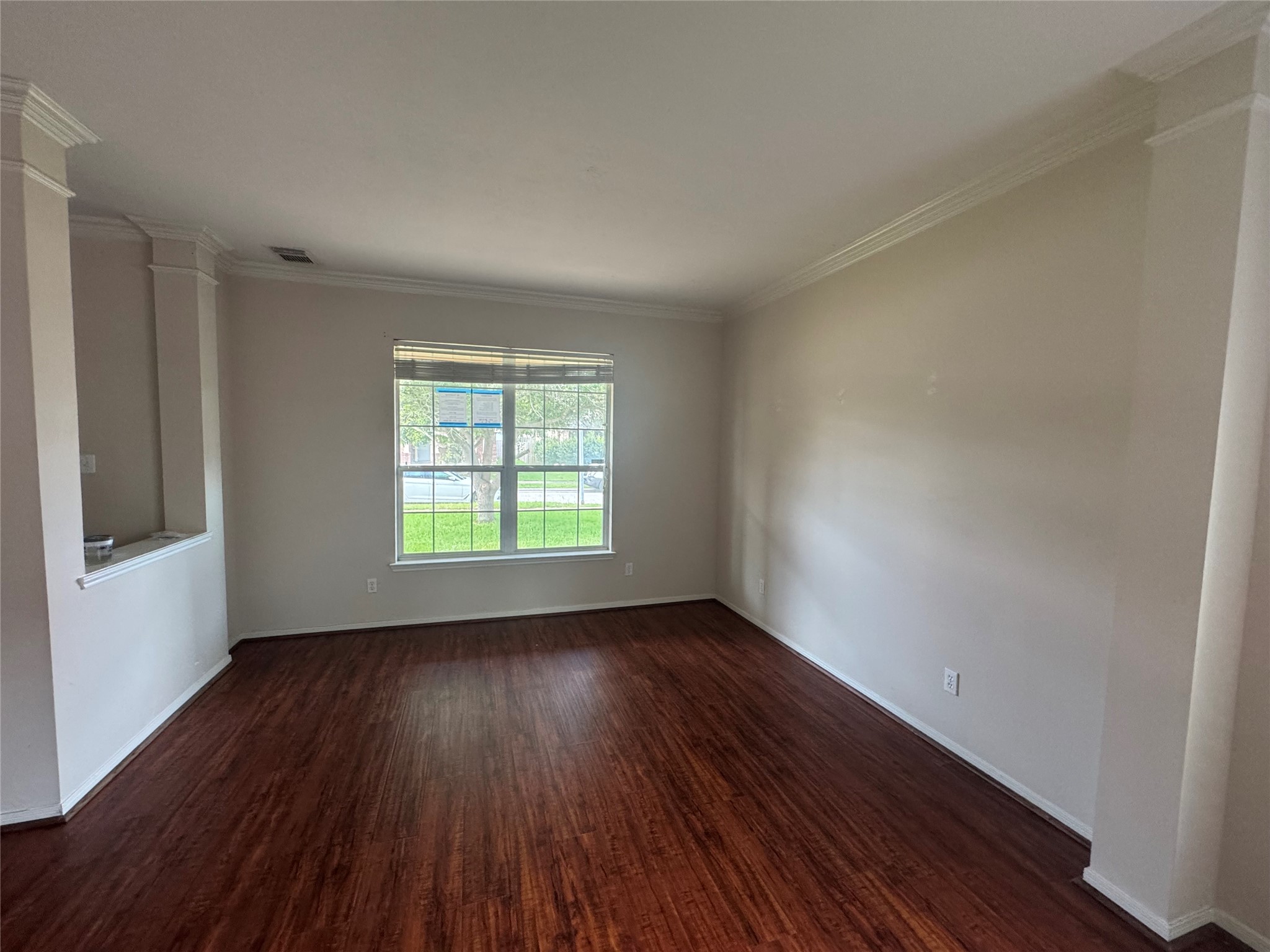 18914 Squirrel Oaks Drive Property Photo 2