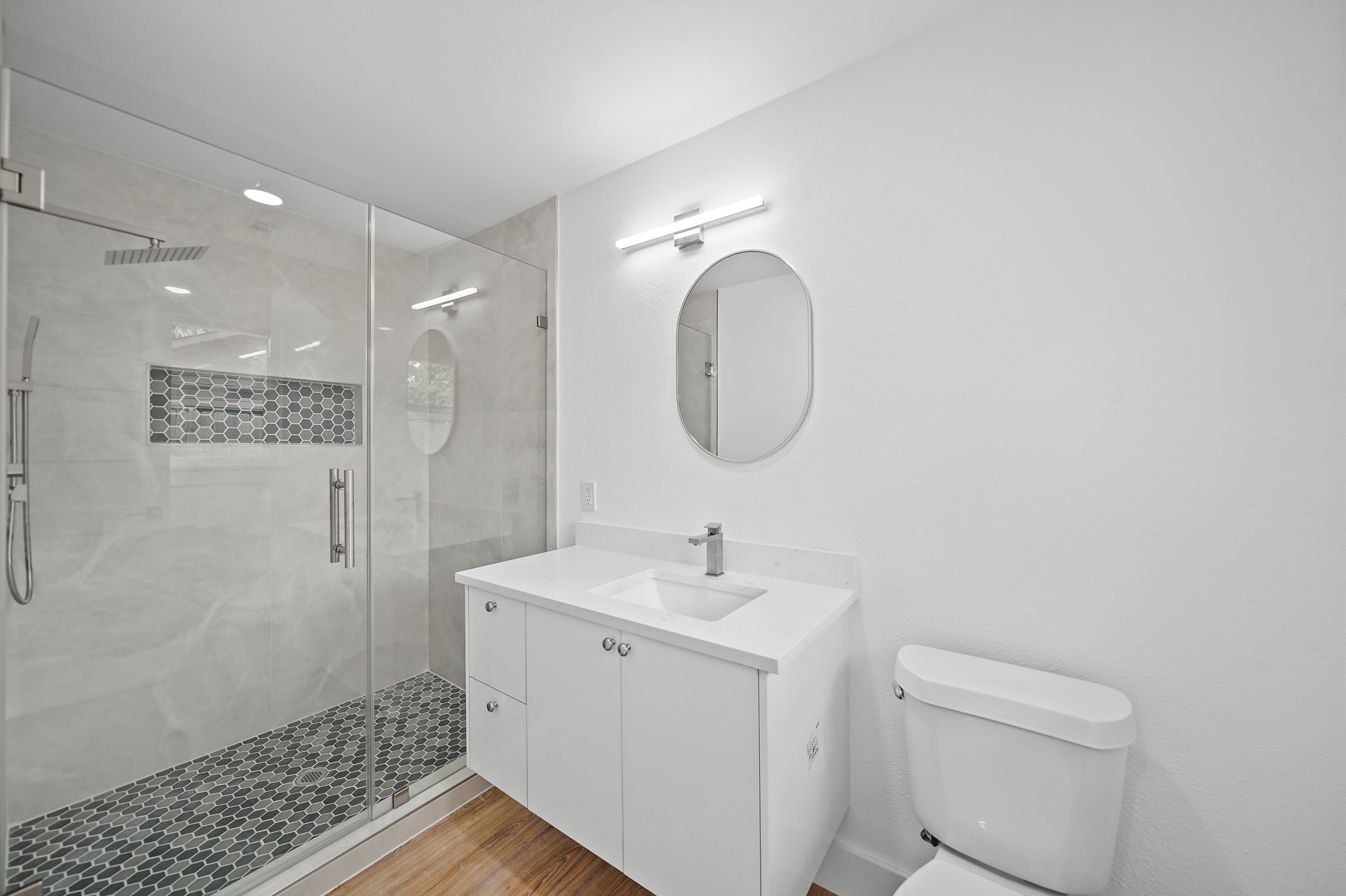 5447 Kingfisher Drive Property Photo 22