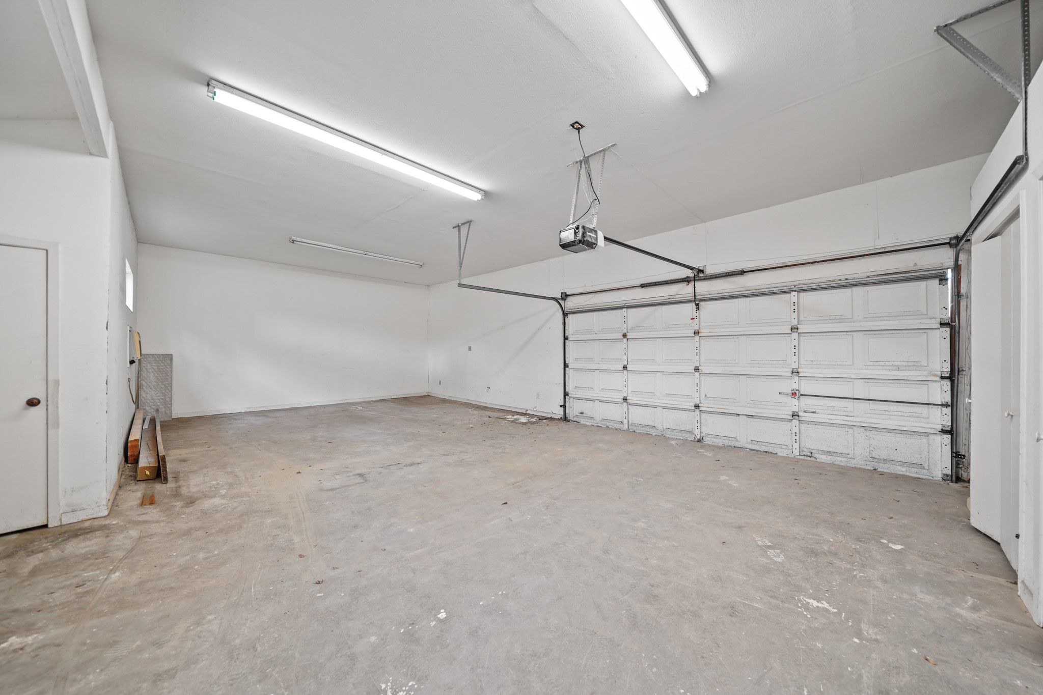 5447 Kingfisher Drive Property Photo 27