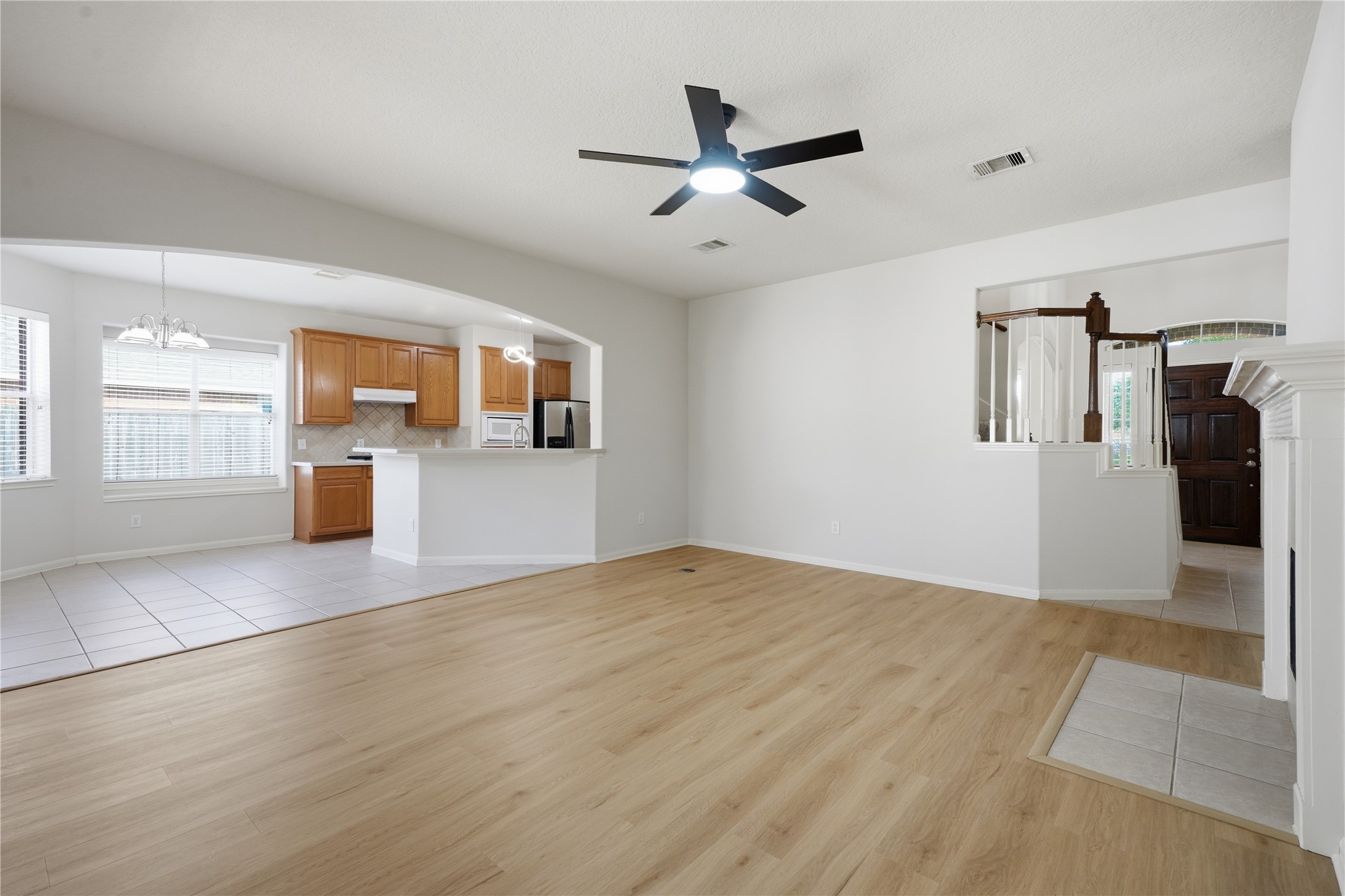 6165 Darlington Ct Court Property Photo 17