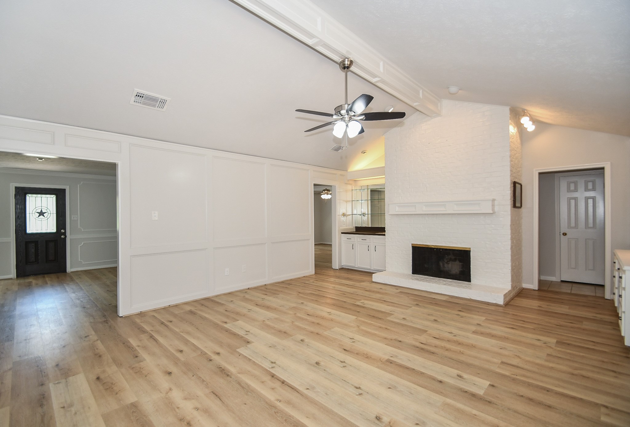 3107 Barnhill Property Photo 7