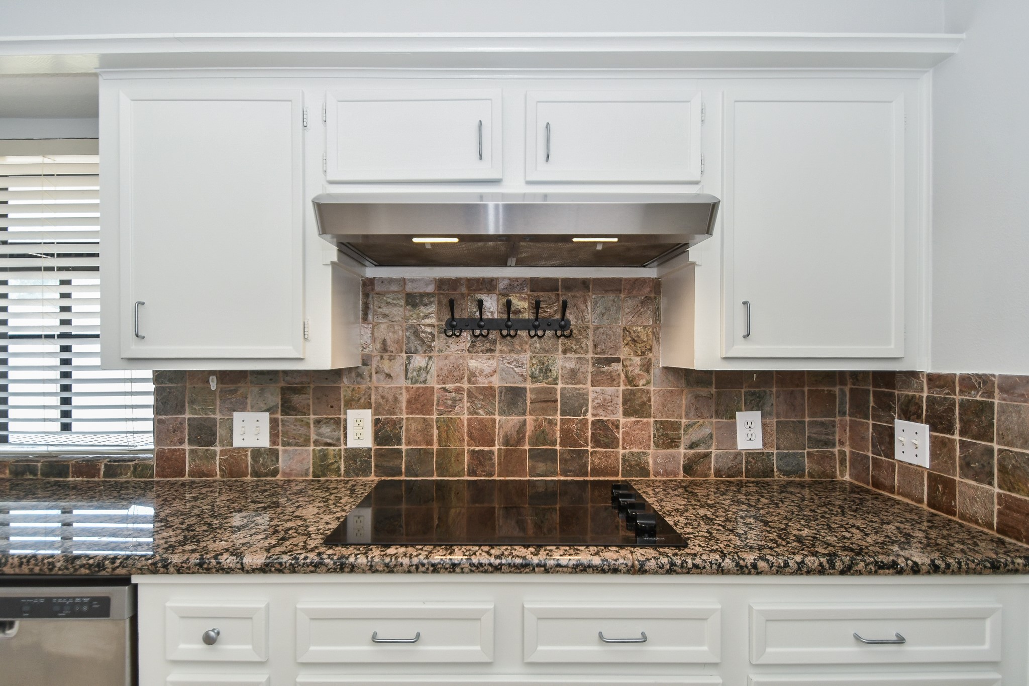 3107 Barnhill Property Photo 10