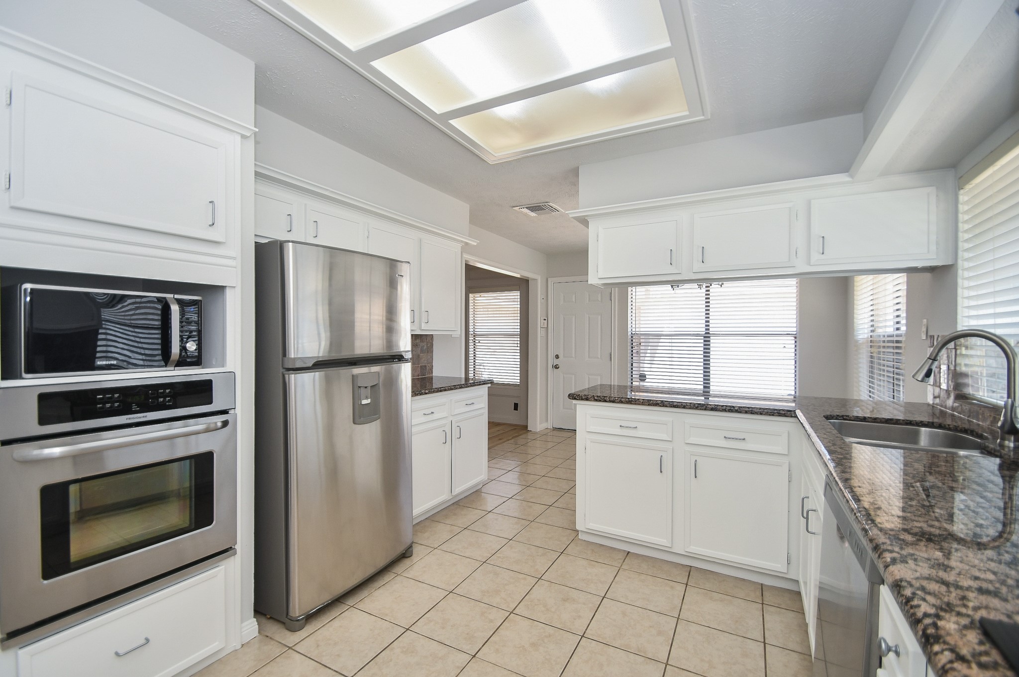 3107 Barnhill Property Photo 12