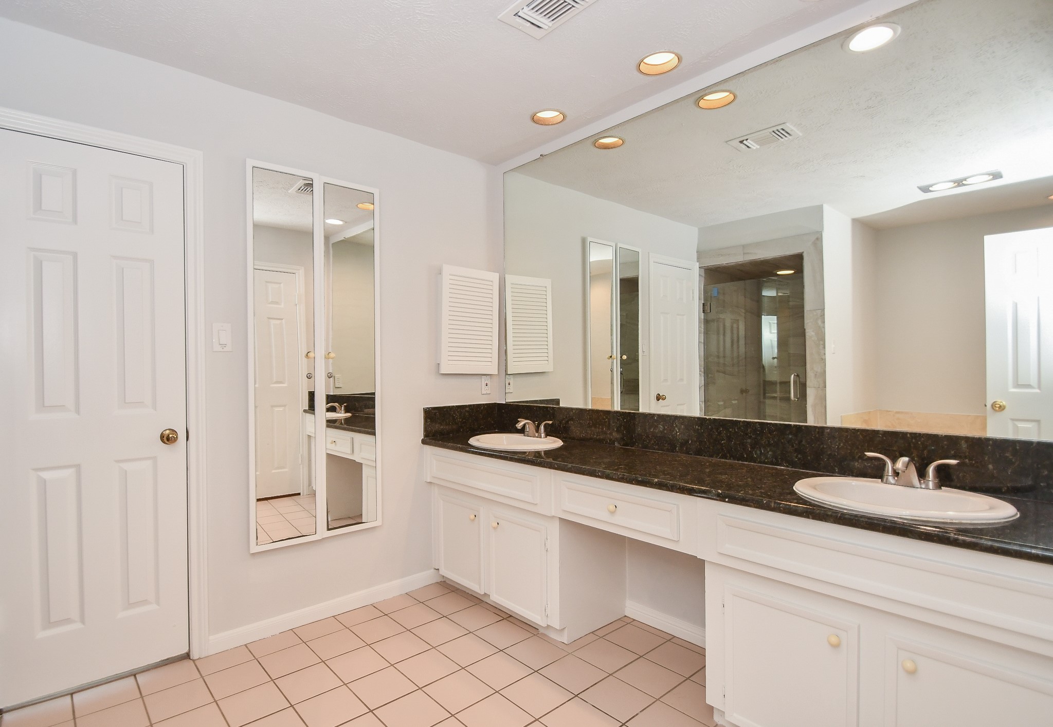 3107 Barnhill Property Photo 16