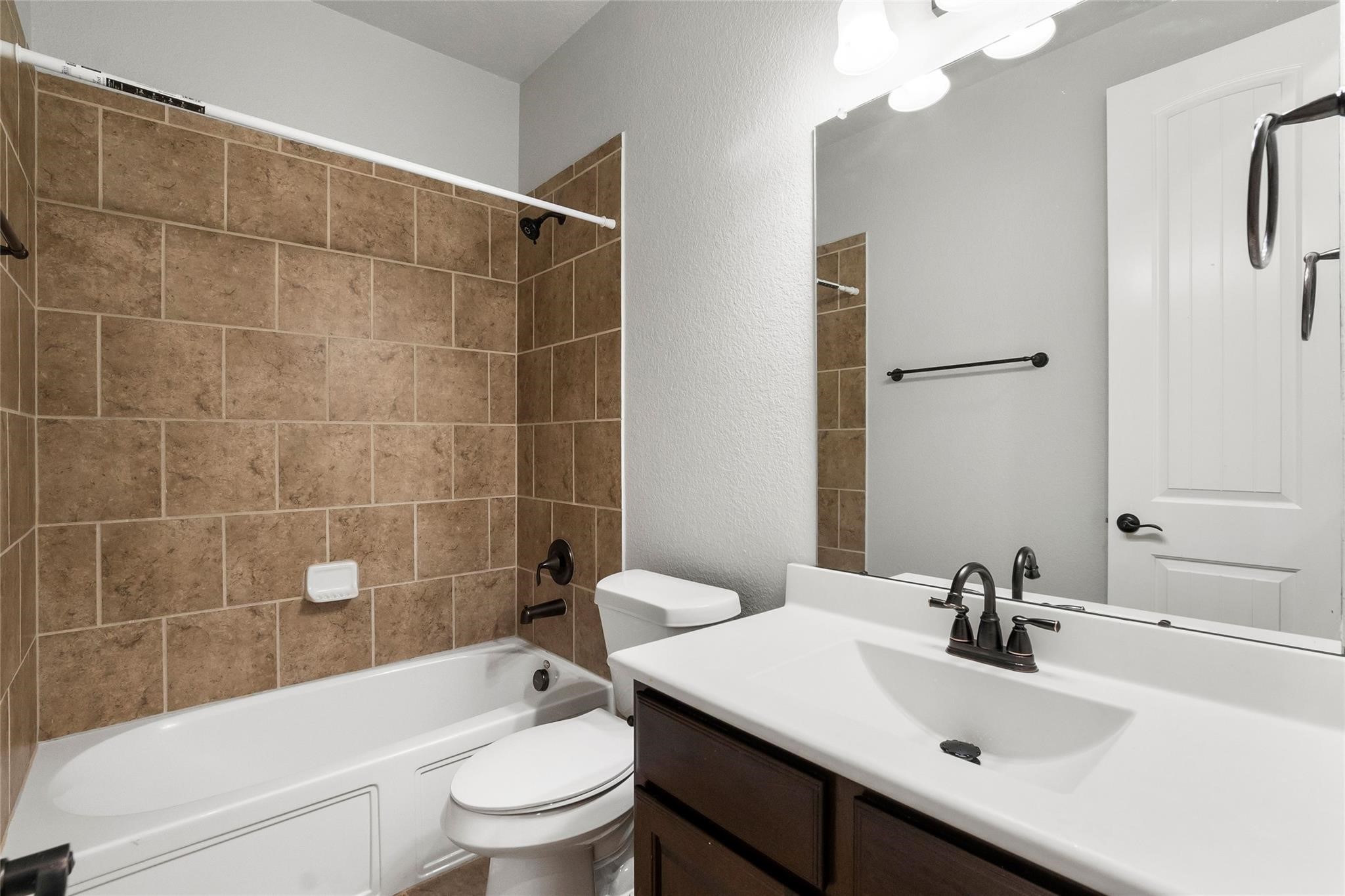 38 Estherwood Place Property Photo 8
