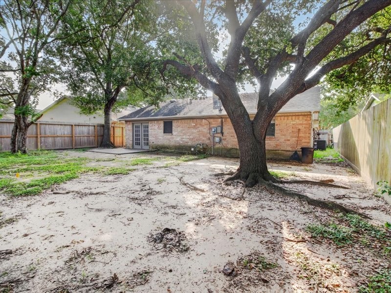 2027 Goodwin Drive Property Photo 27