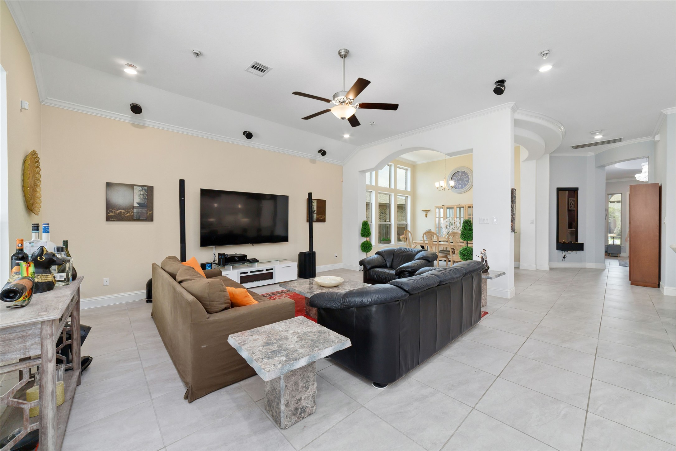8014 Clearwater Glen Court Property Photo 15