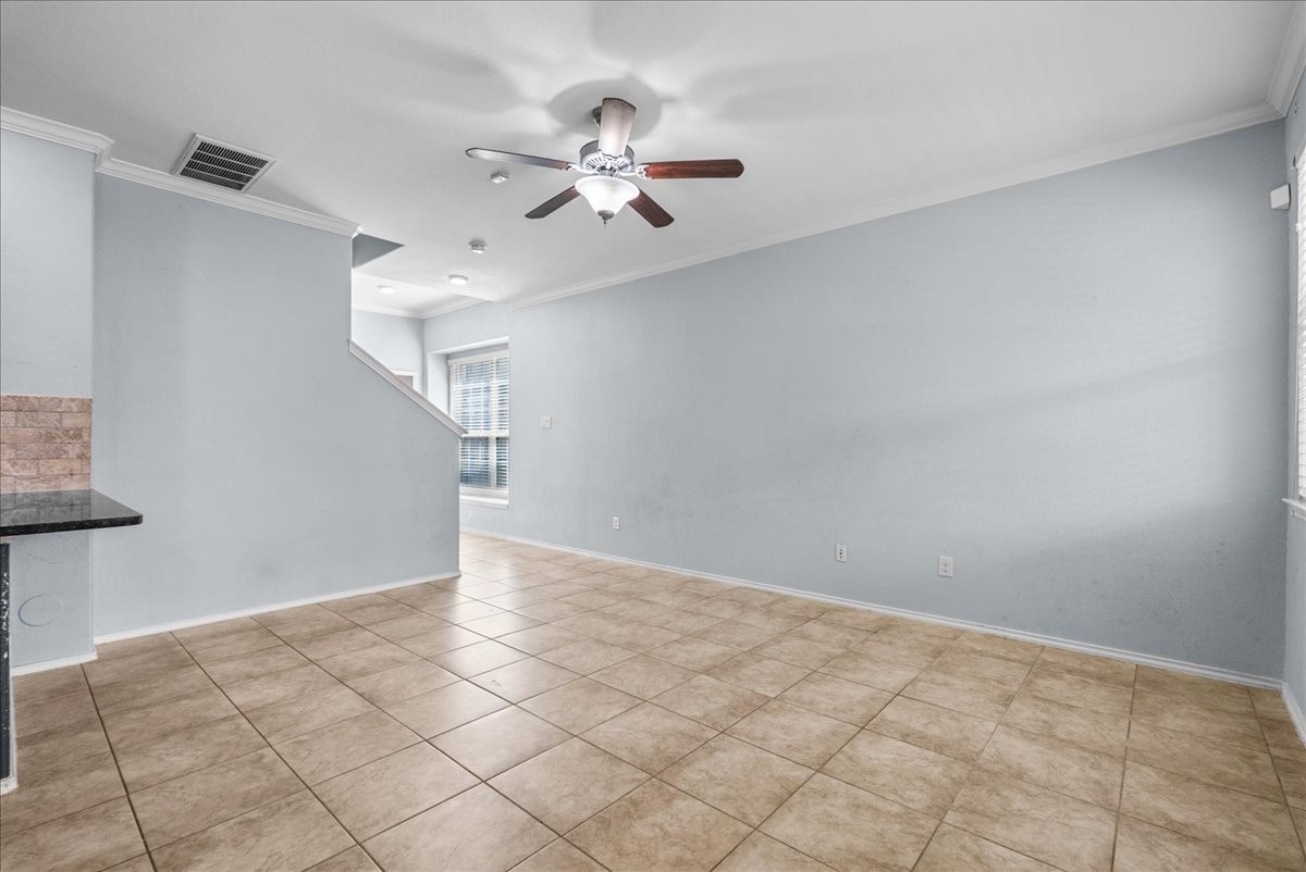 6525 Stoney Creek Drive Property Photo 11