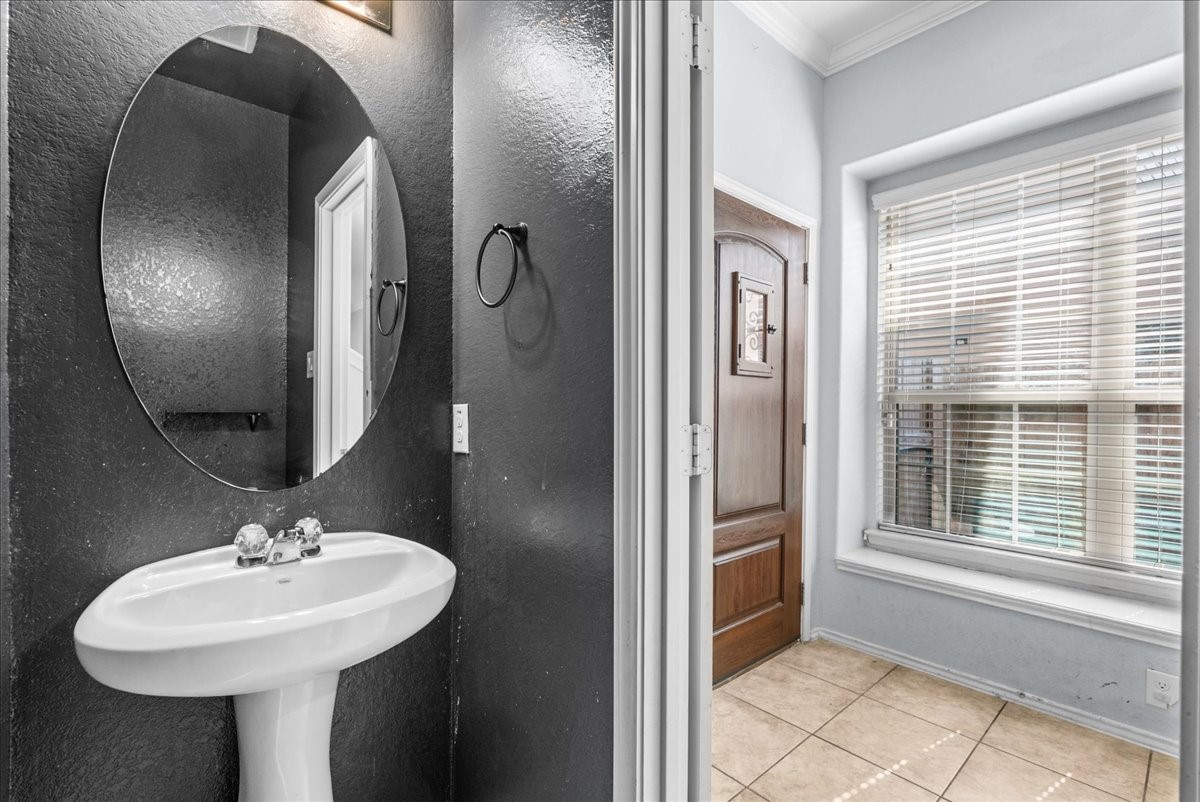 6525 Stoney Creek Drive Property Photo 17