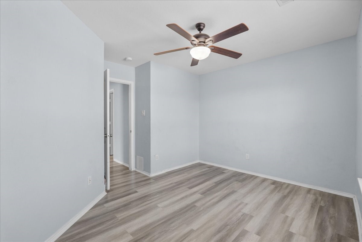 6525 Stoney Creek Drive Property Photo 23