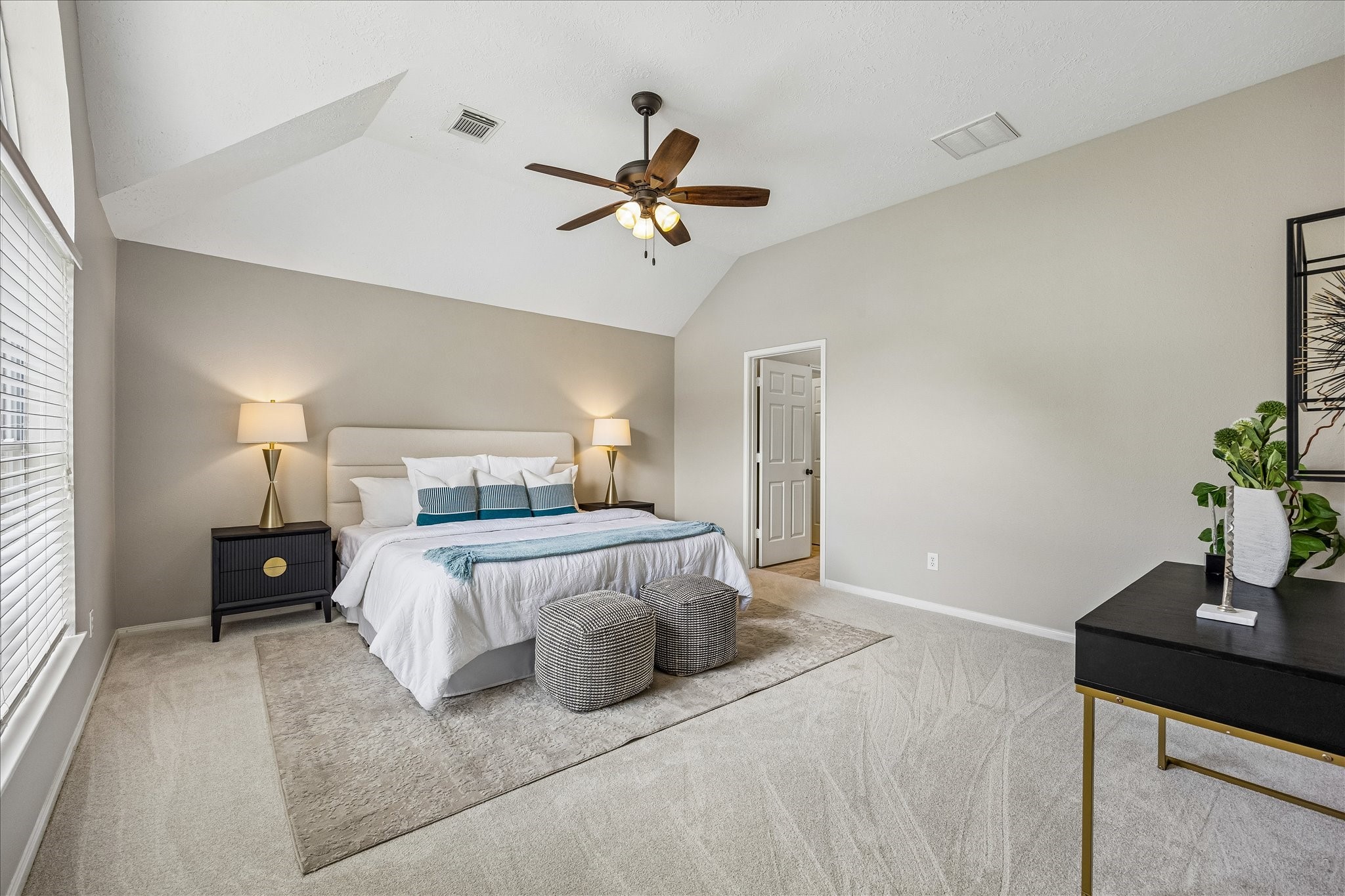 4135 N Nolan Place Property Photo 16