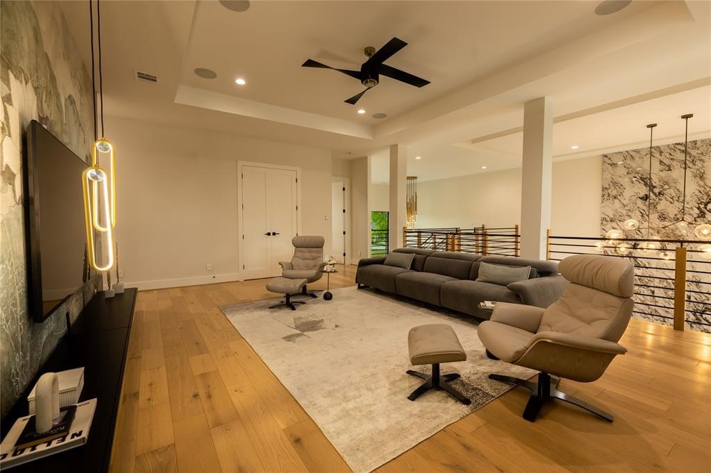 9231 Fox Bend Lane Property Photo 33
