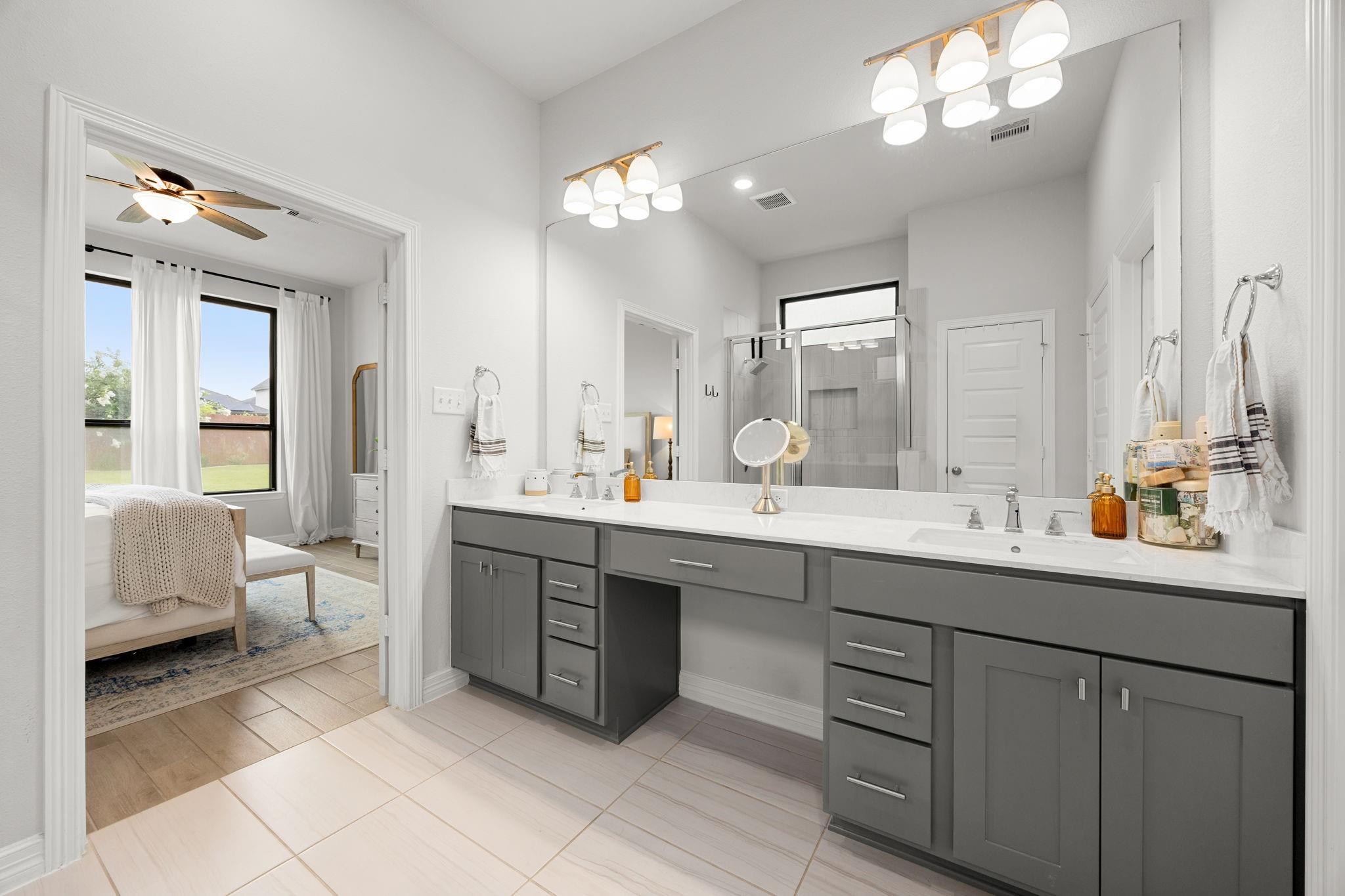 1040 Open Sky Drive Property Photo 13