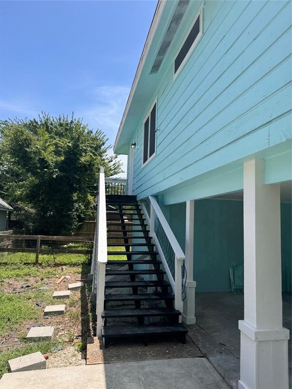 4807 Oak Street Property Photo 2