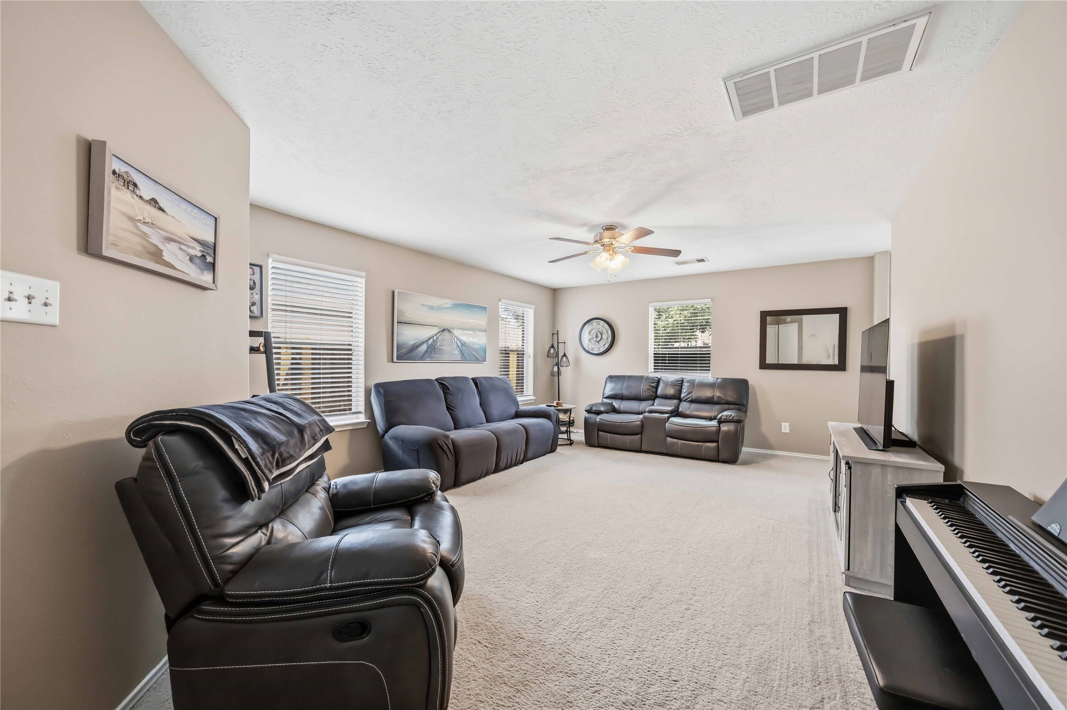 2763 Star Peak Drive Property Photo 5