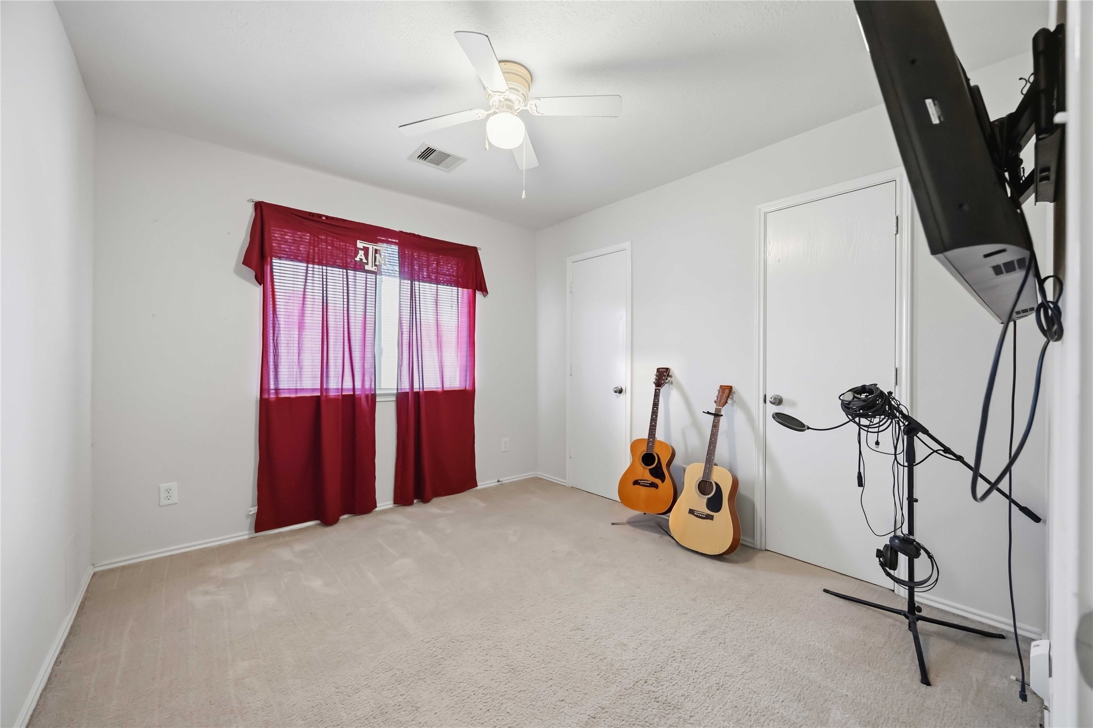 2763 Star Peak Drive Property Photo 19