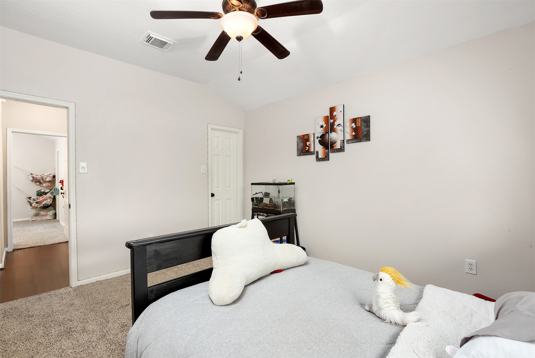 6082 Haysden Lane Property Photo 31