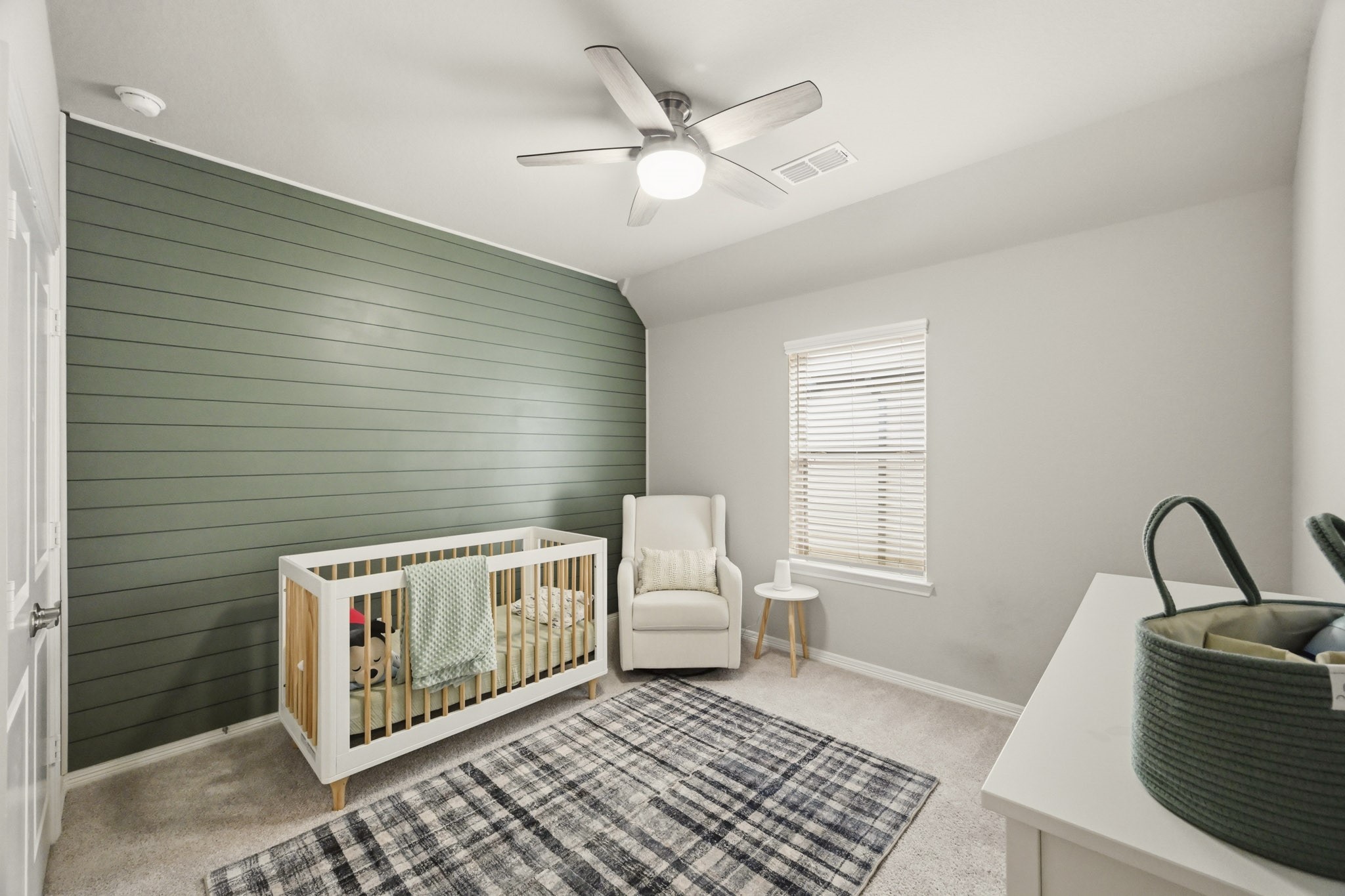8726 Timber Knoll Drive Property Photo 36