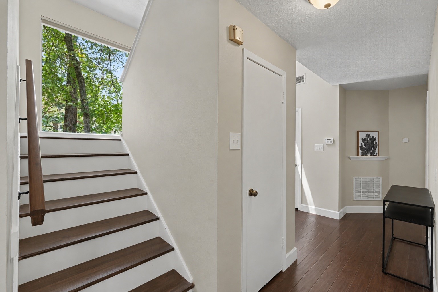 2314 Chestnut Oak Place Property Photo 5