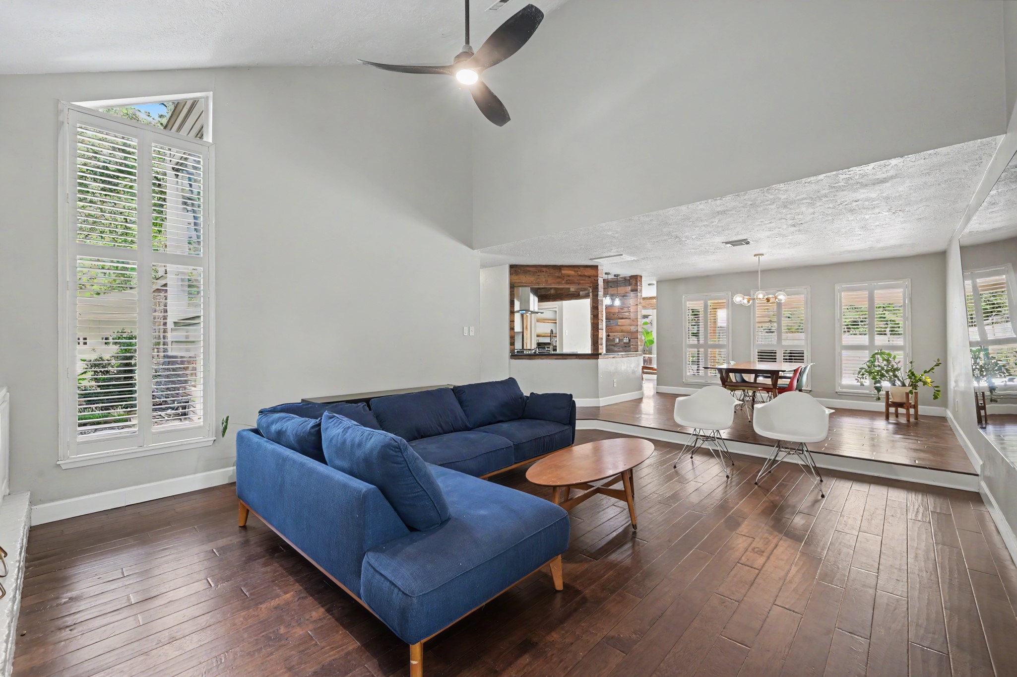 2314 Chestnut Oak Place Property Photo 8