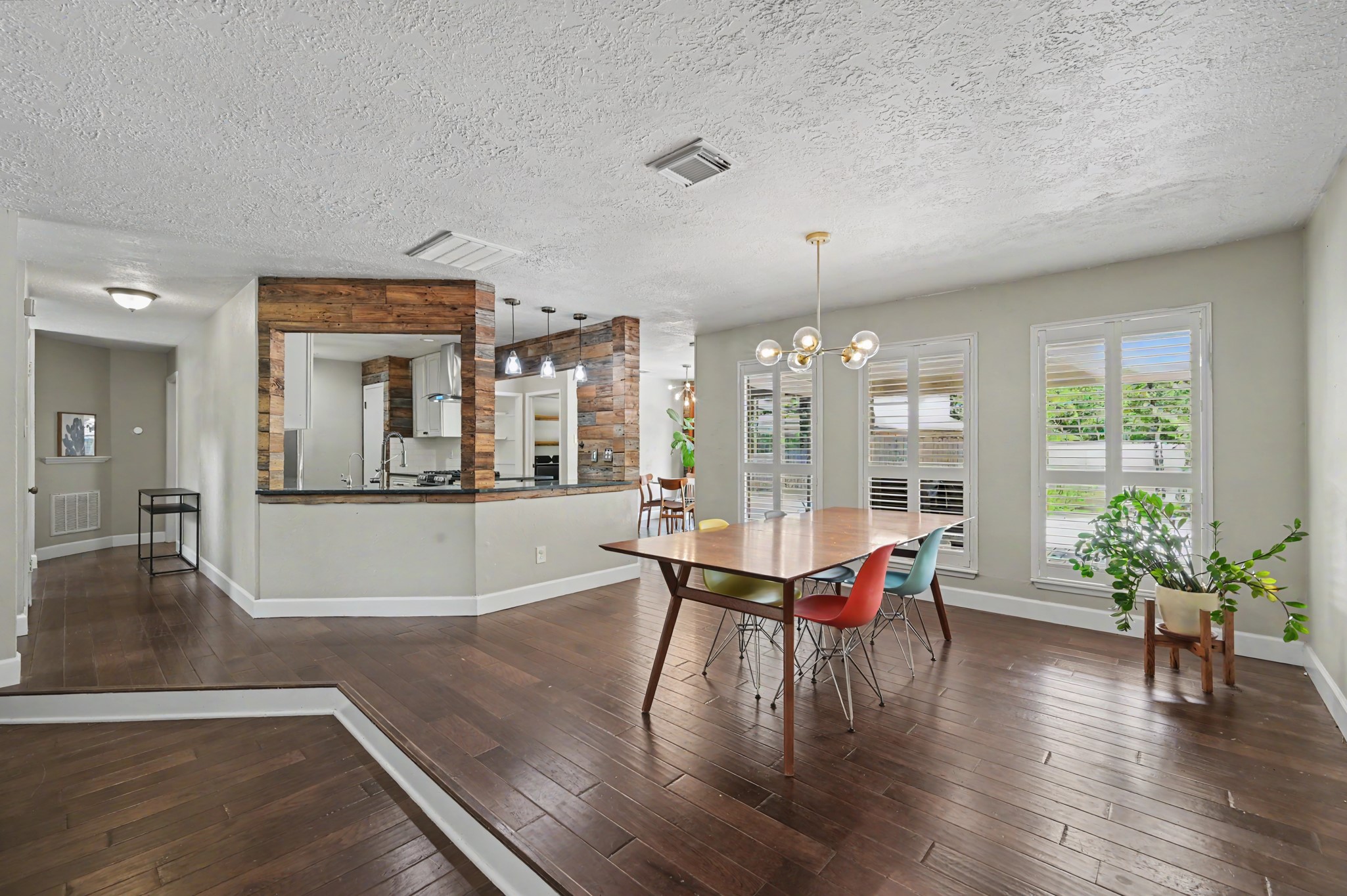2314 Chestnut Oak Place Property Photo 10