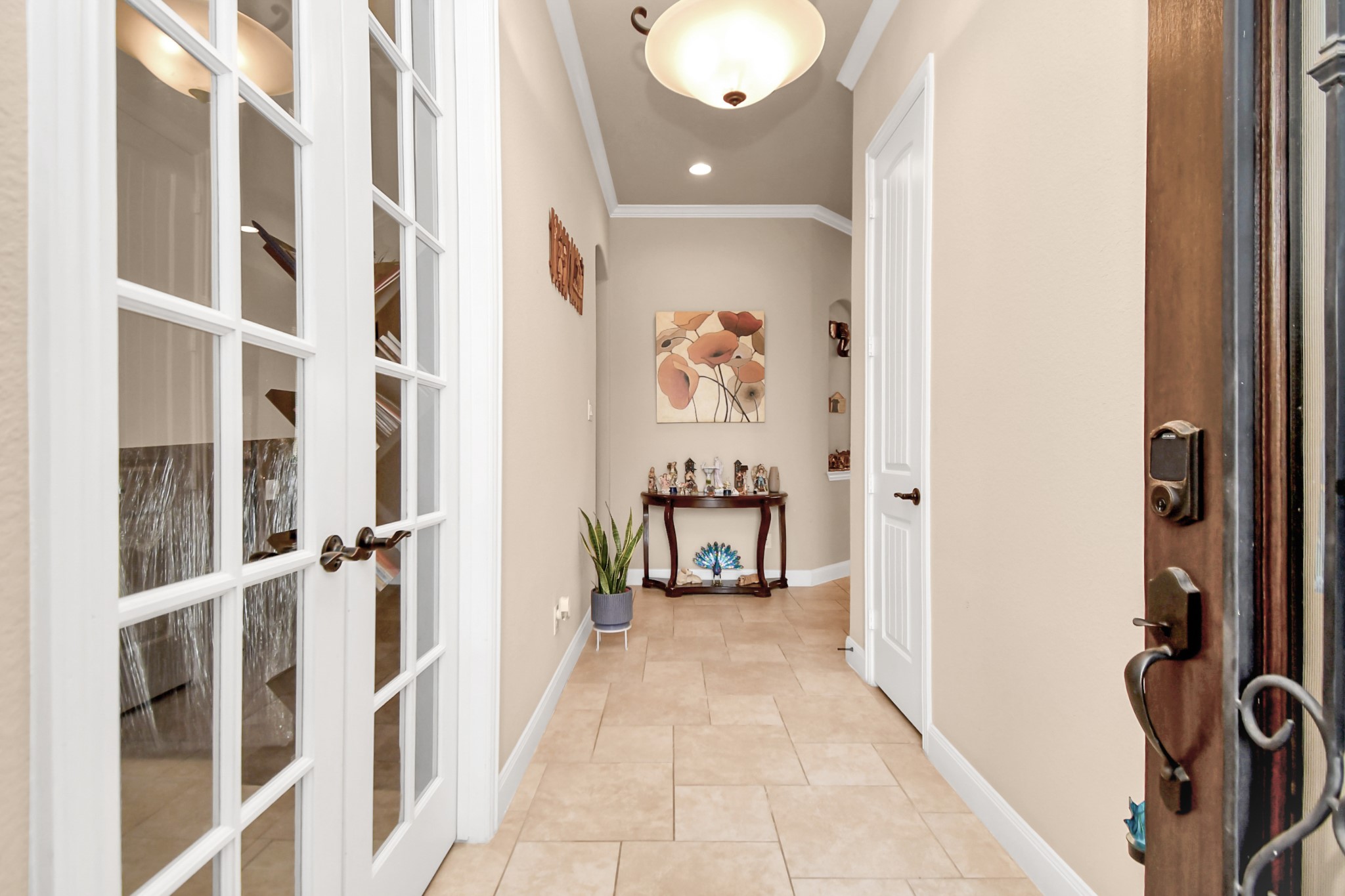 7711 Chinaberry Sky Lane Property Photo 9