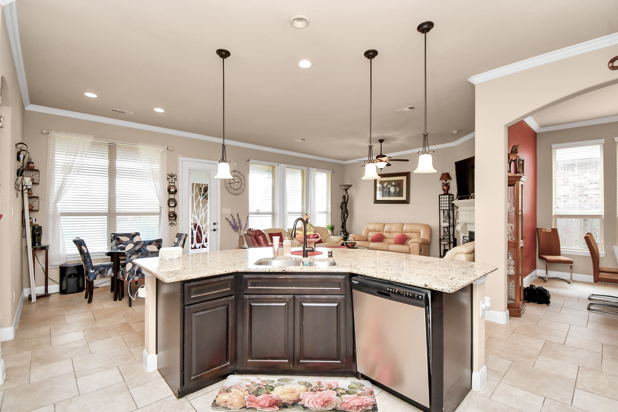 7711 Chinaberry Sky Lane Property Photo 22