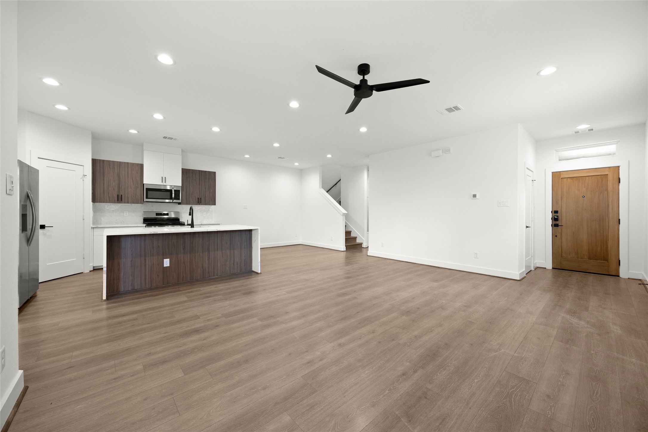 2707 Bronze Vista Drive Property Photo 3