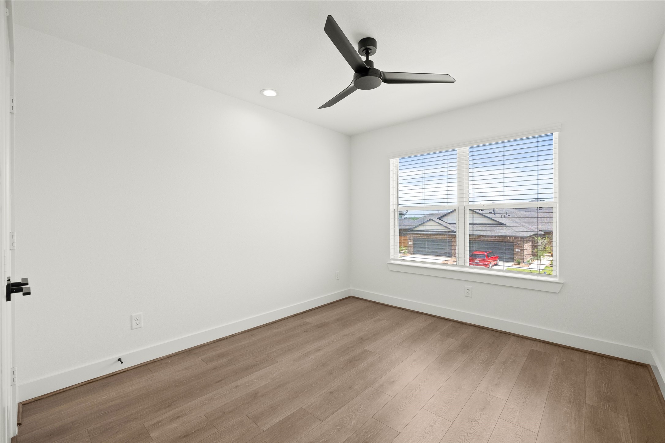 2707 Bronze Vista Drive Property Photo 21
