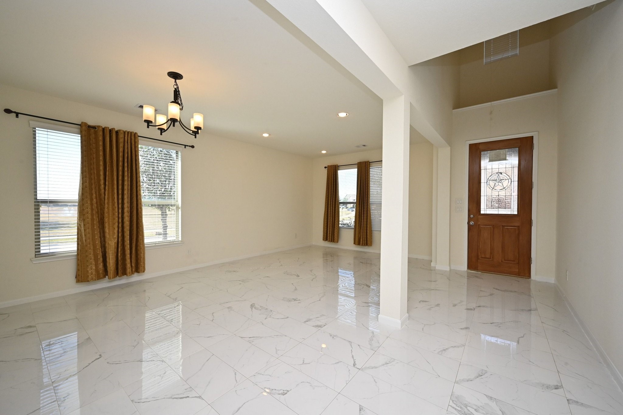 21119 Keystone Pine Court Property Photo 12
