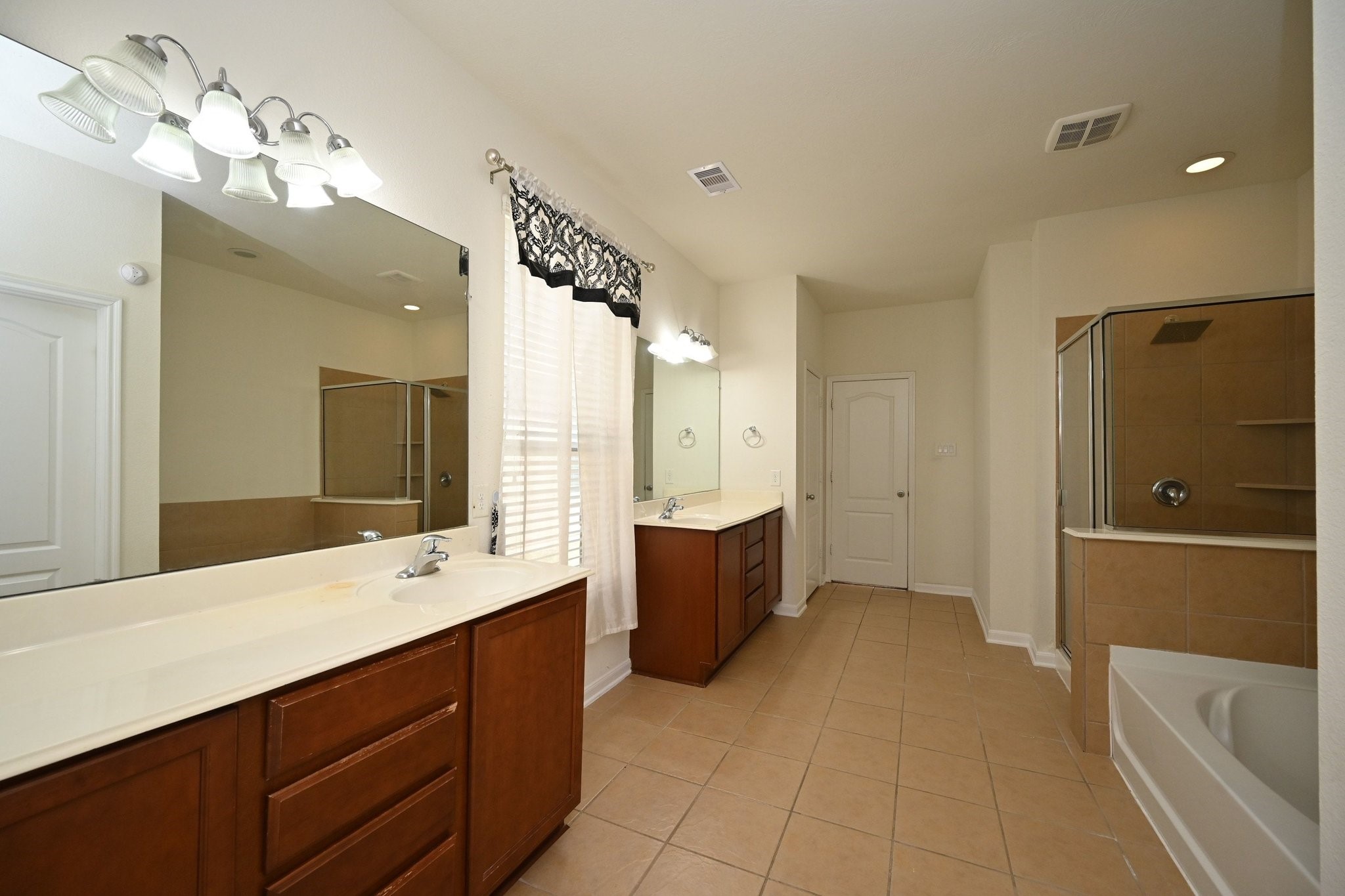 21119 Keystone Pine Court Property Photo 35