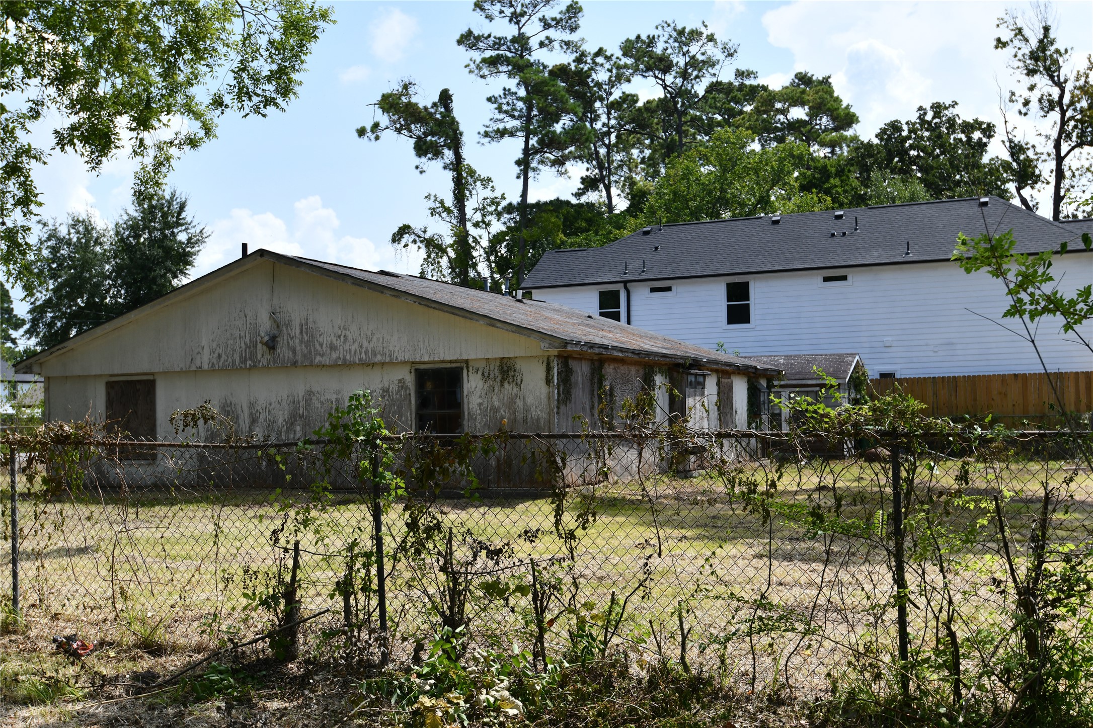8206 Sterlingshire Street Property Photo 5