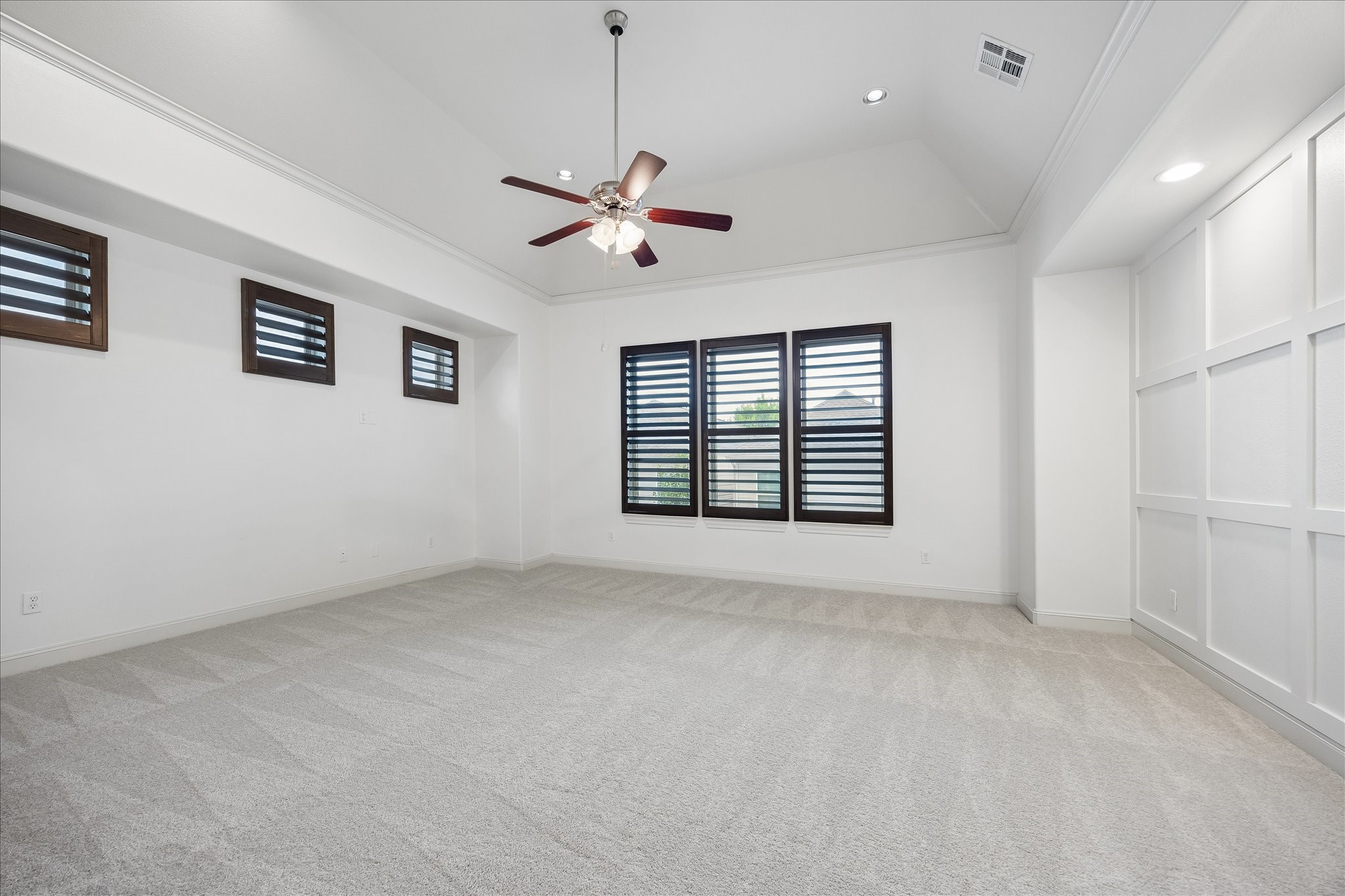 5612 Darling Street Property Photo 17