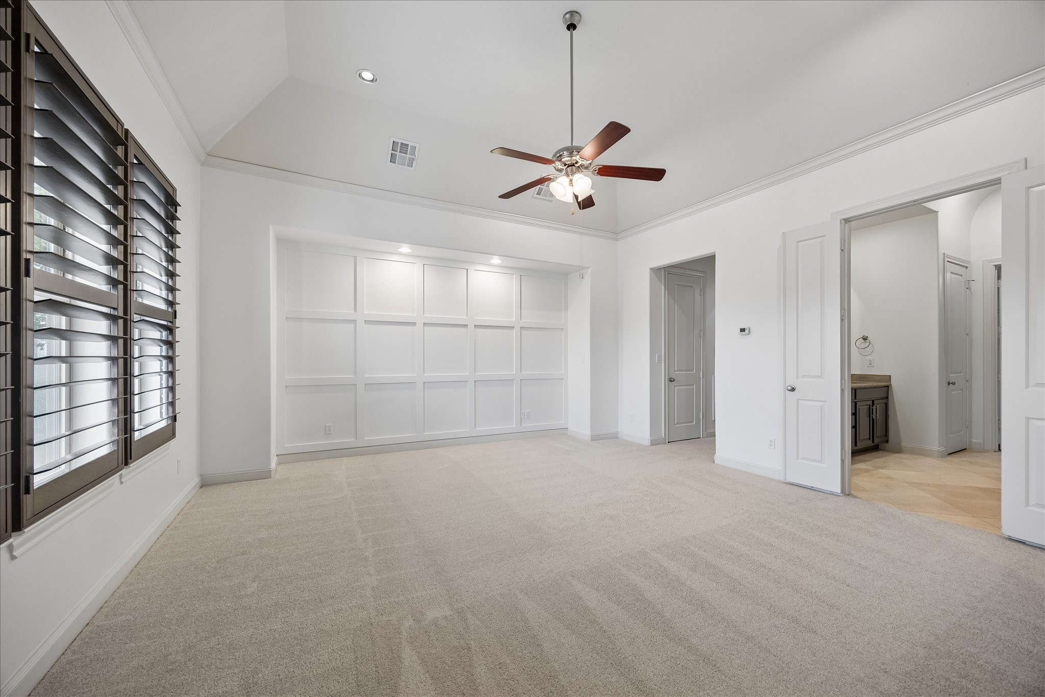 5612 Darling Street Property Photo 18