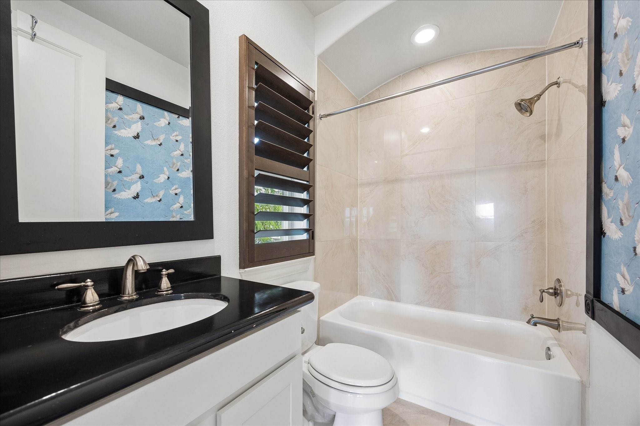 5612 Darling Street Property Photo 24