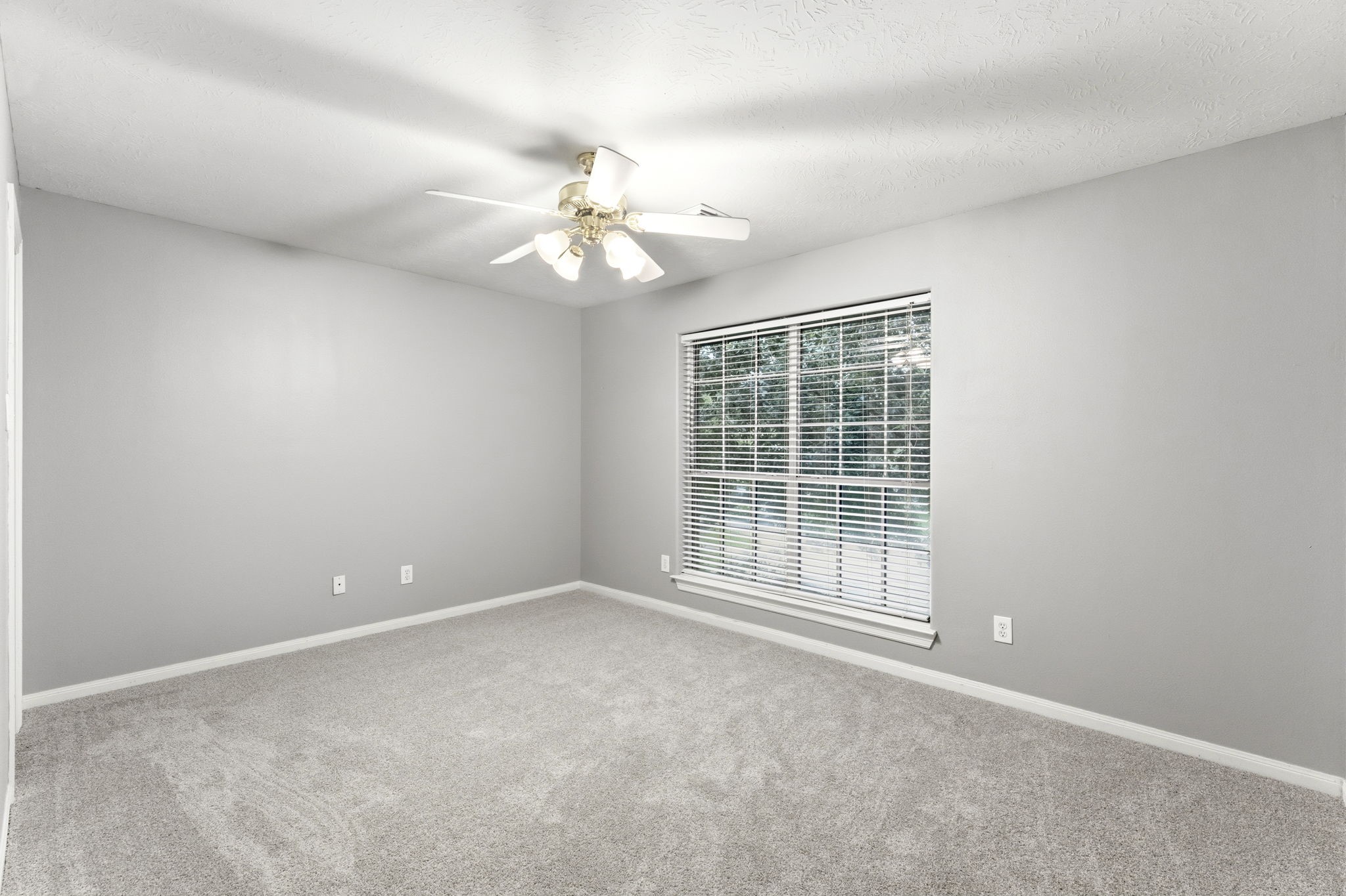 17439 Sweet Song Drive Property Photo 19