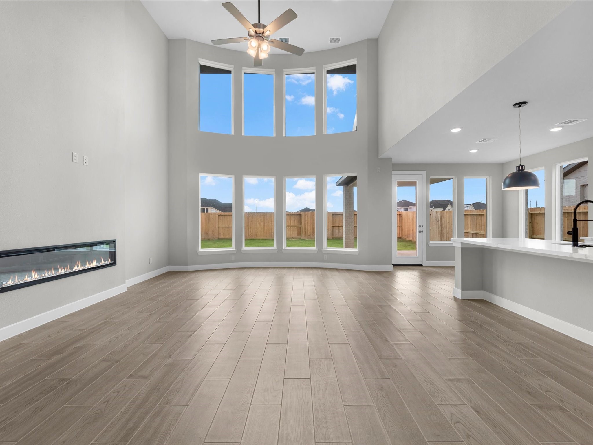31111 Peony Place Drive Property Photo 4